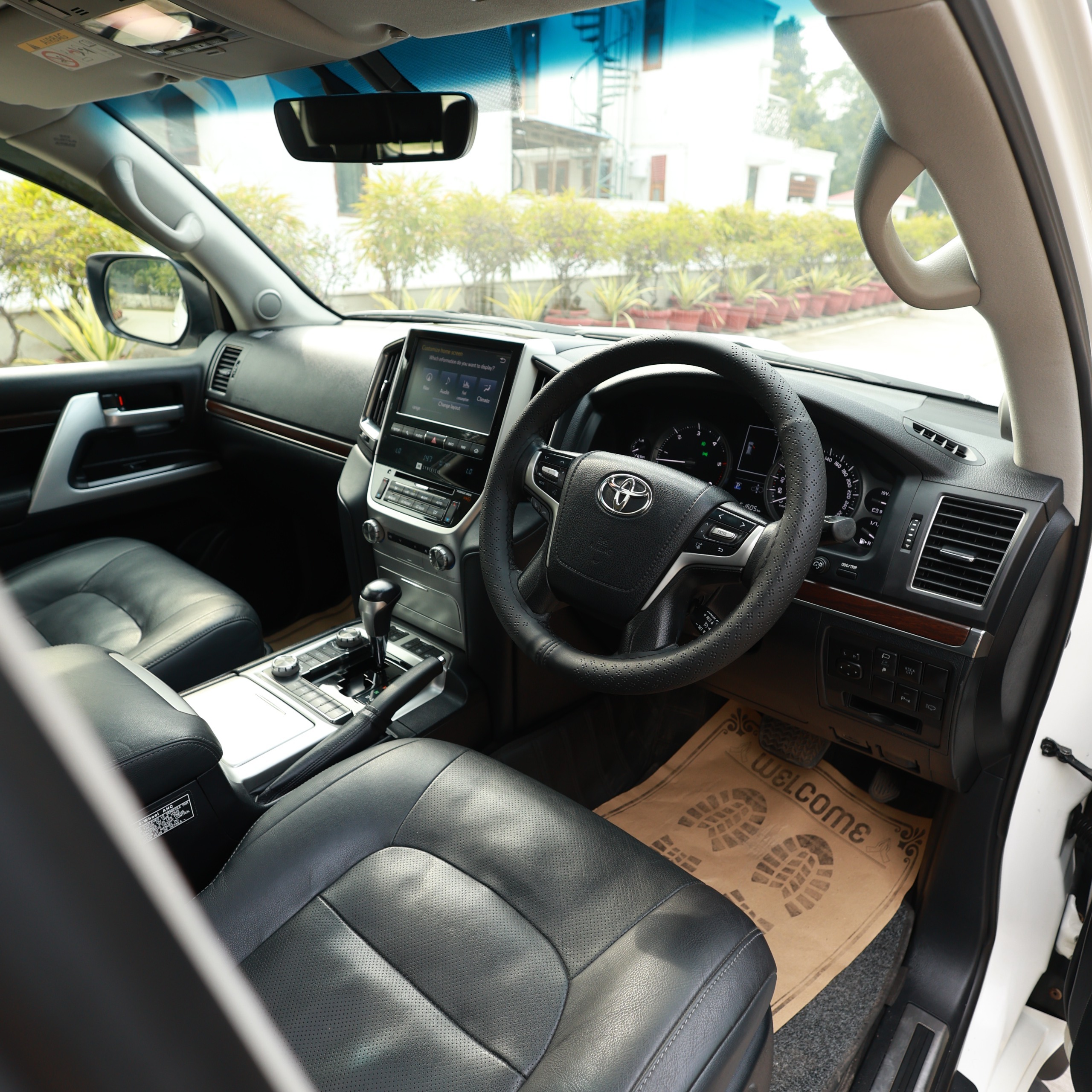TOYOTA LAND CRUISER VX