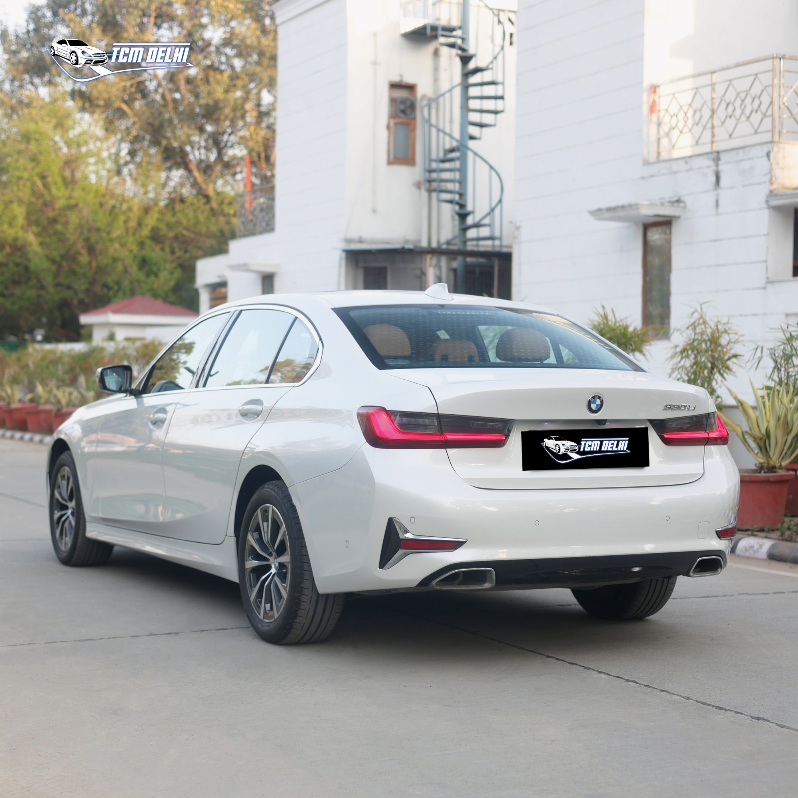 BMW 330li LUXURY LINE