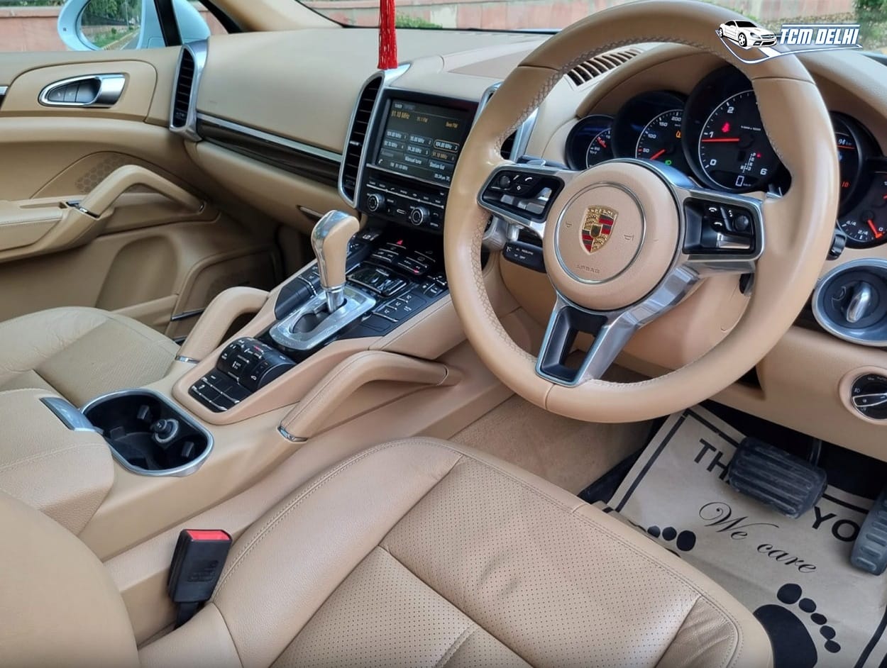 PORSCHE CAYENNE PLATINUM EDIYION