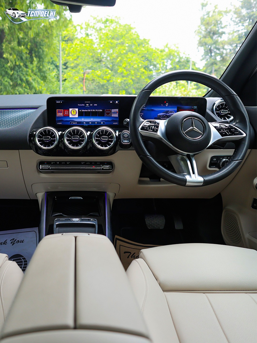 MERCEDES BENZ GLA200