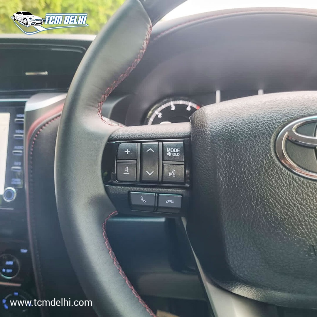TOYOTA FORTUNER LEGENDER 4X4 A/T