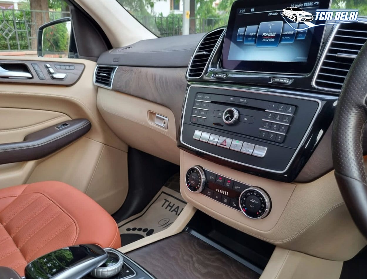 MERCEDES BENZ GLS350D 4MATIC