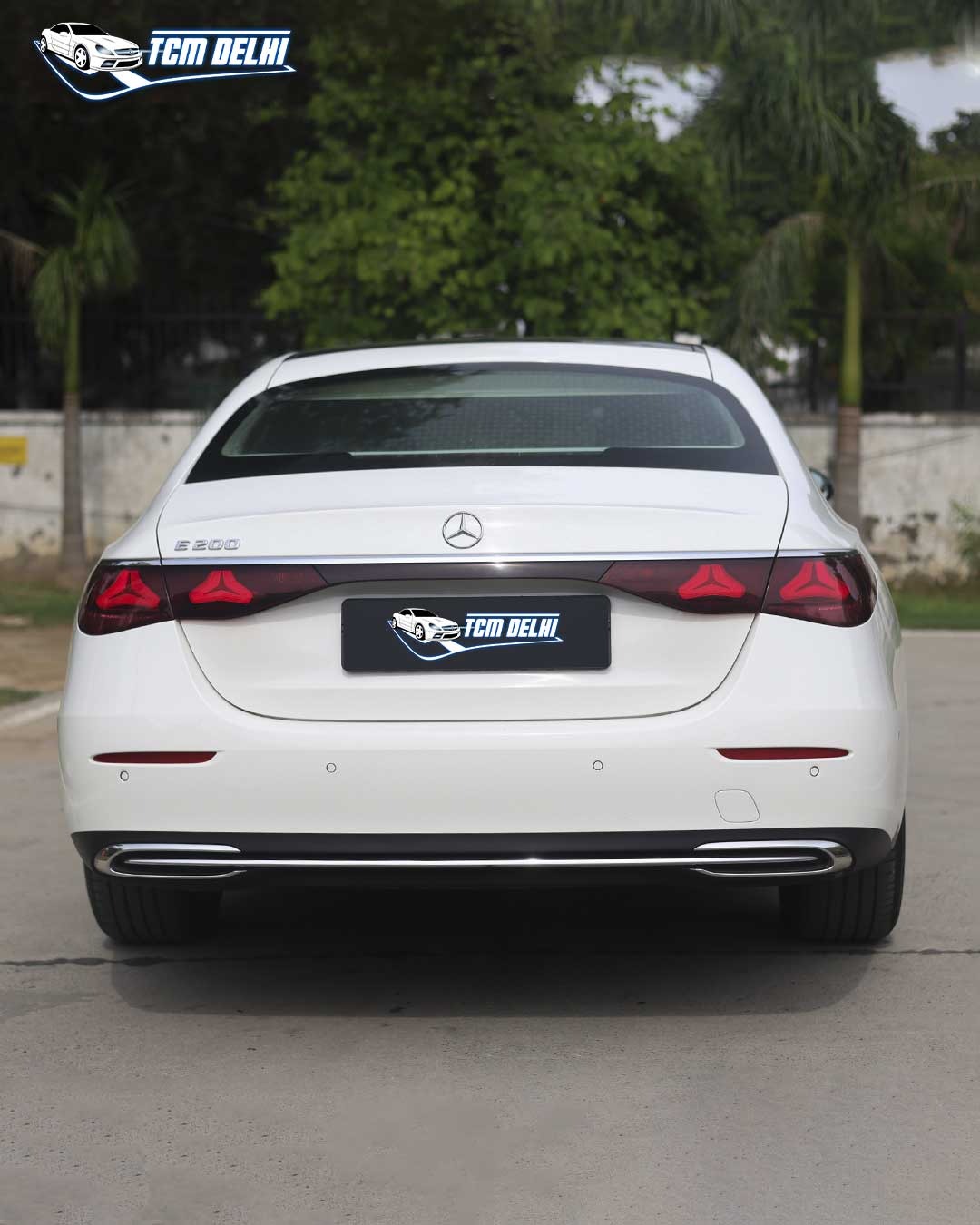MERCEDES BENZ E200