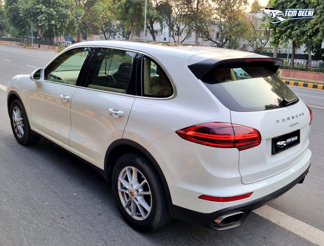 PORSCHE CAYENNE PLATINUM EDIYION