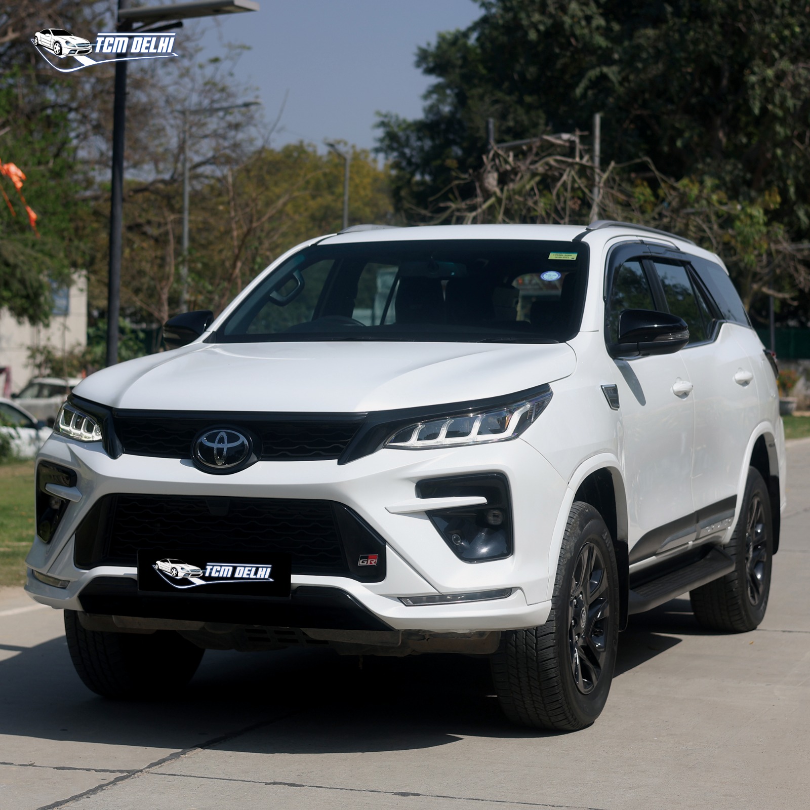 TOYOTA FORTUNER GR SPORT