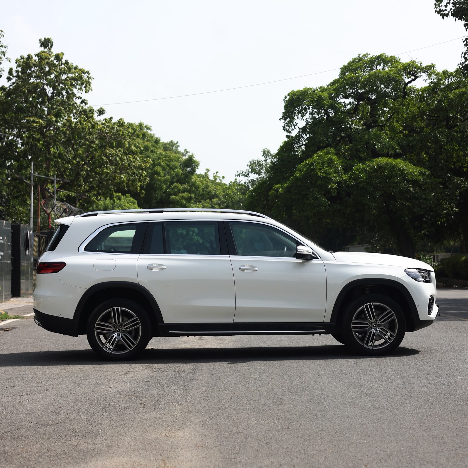 MERCEDES BENZ GLS450 4MATIC