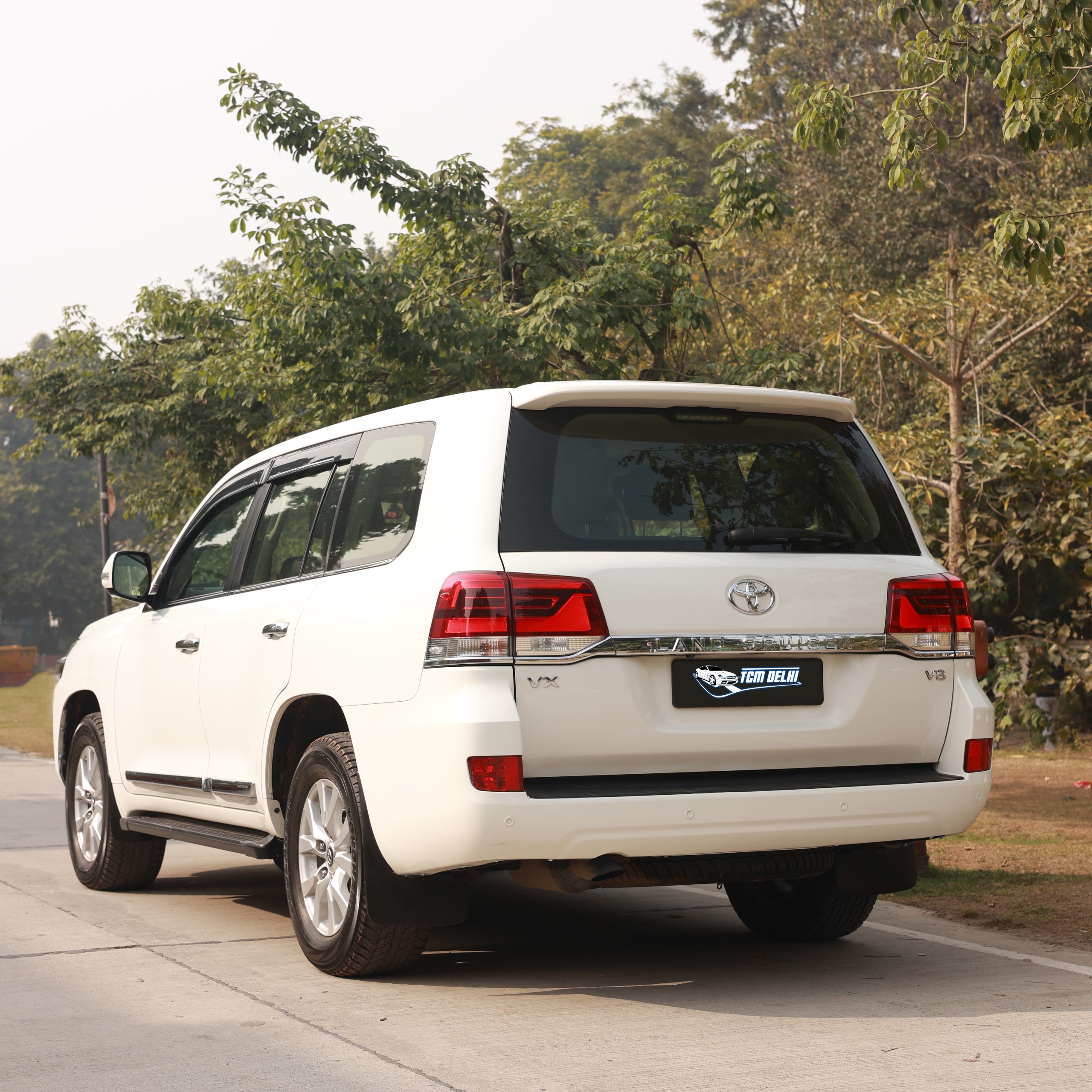 TOYOTA LAND CRUISER VX