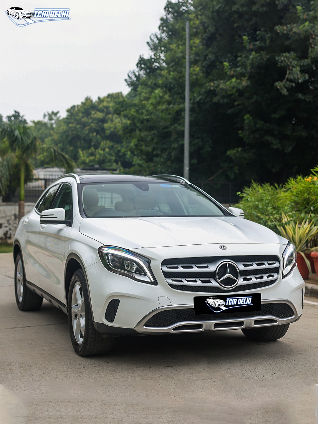 MERCEDES BENZ GLA200