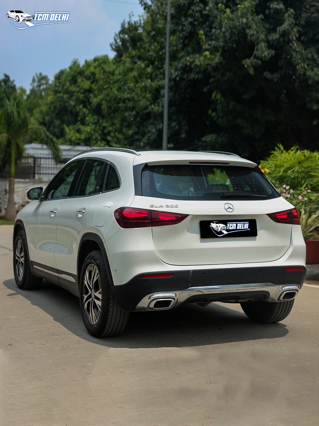 MERCEDES BENZ GLA200