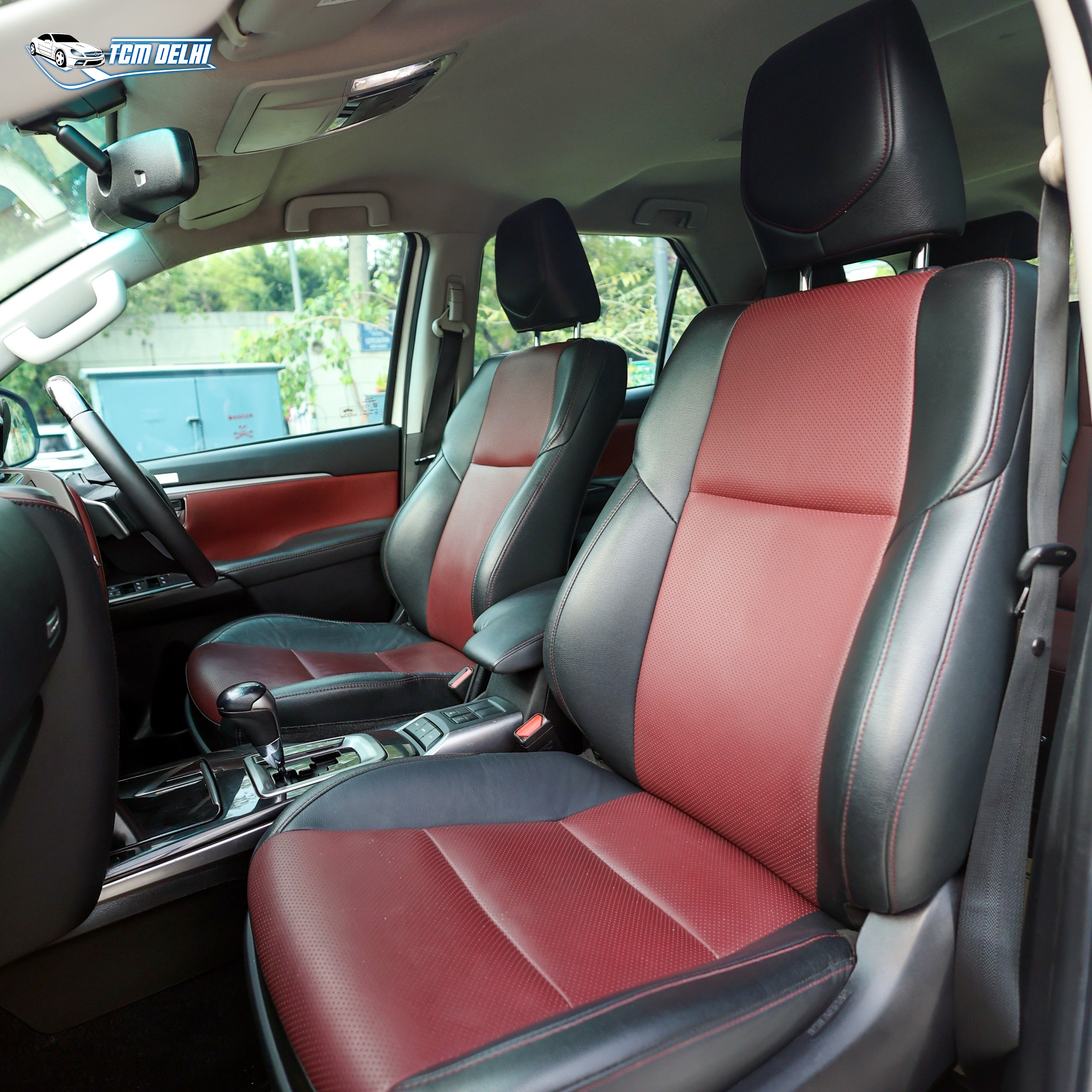 TOYOTA FORTUNER LEGENDER 4X2 AT