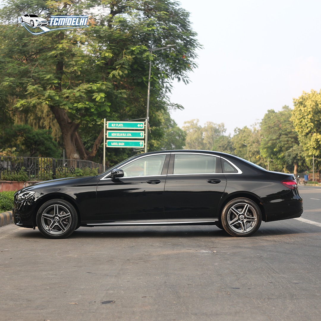 MERCEDES BENZ E200 AMG LINE