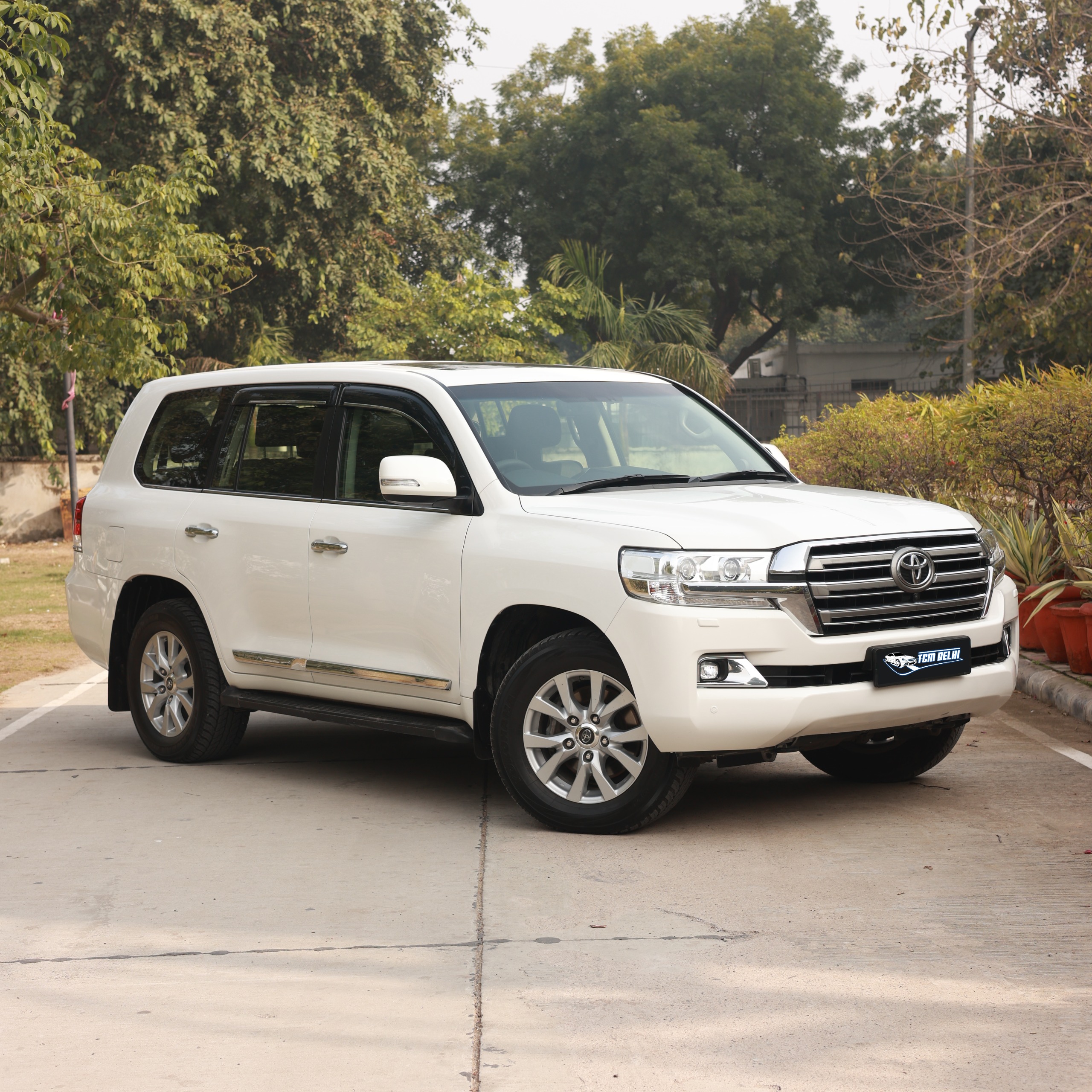 TOYOTA LAND CRUISER VX