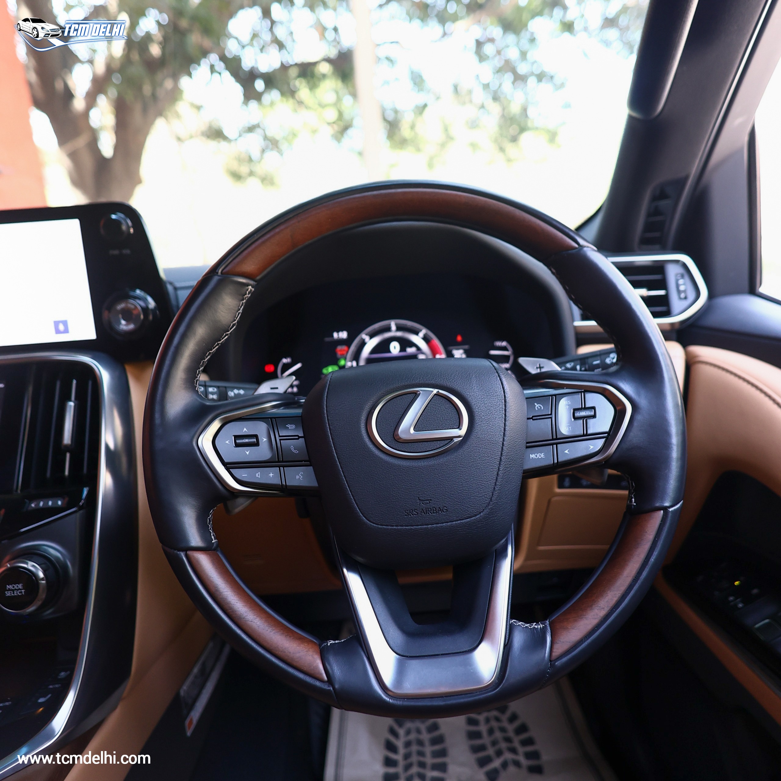 LEXUS LX500d