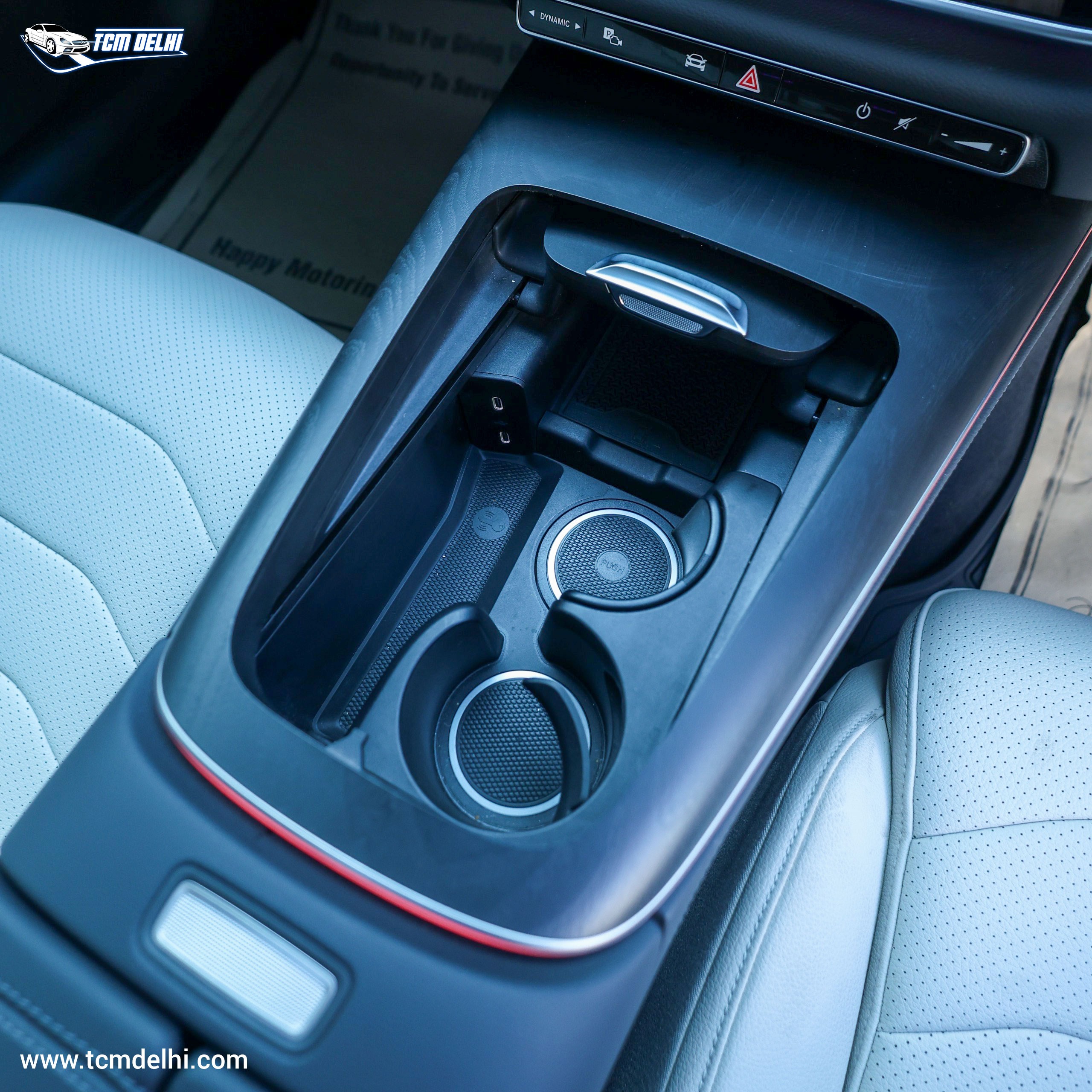 MERCEDES BENZ E200
