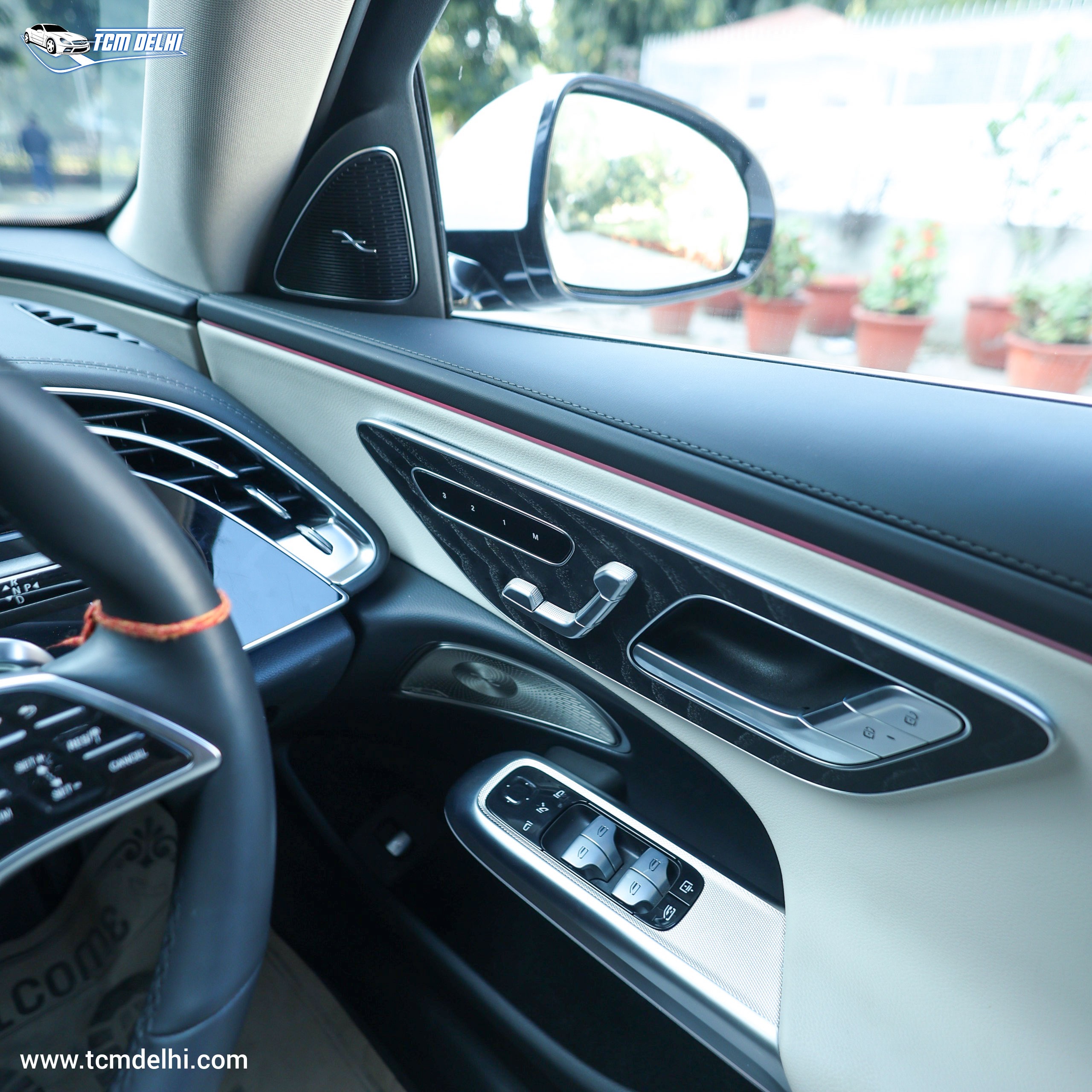 MERCEDES BENZ E200