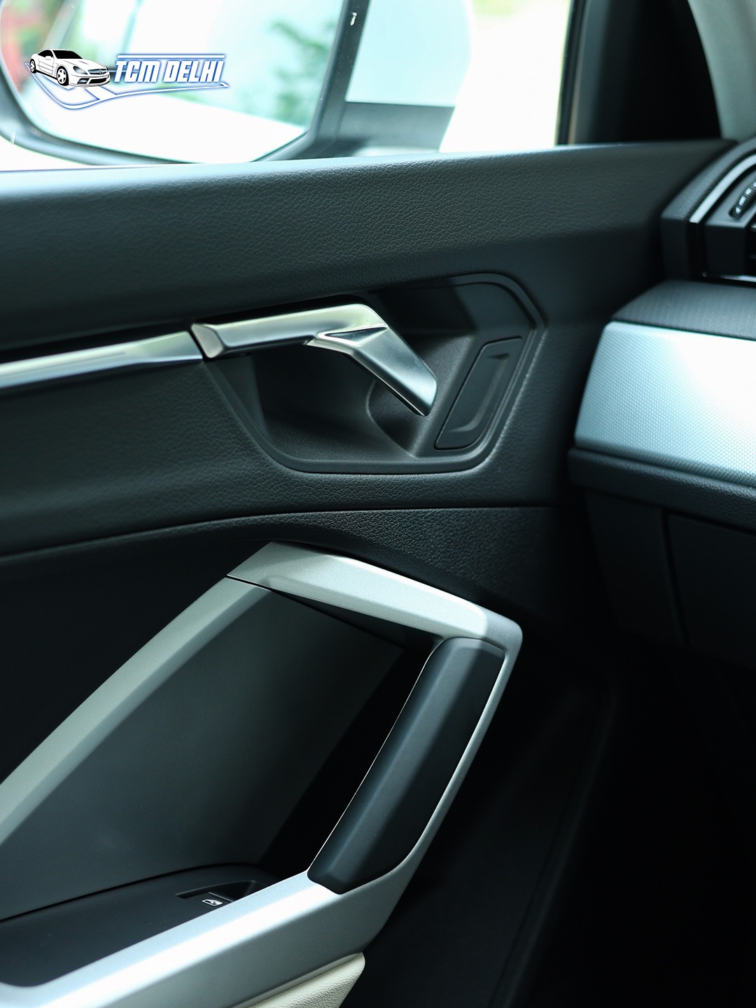 AUDI Q3 40 TFSI TECHNOLOGY