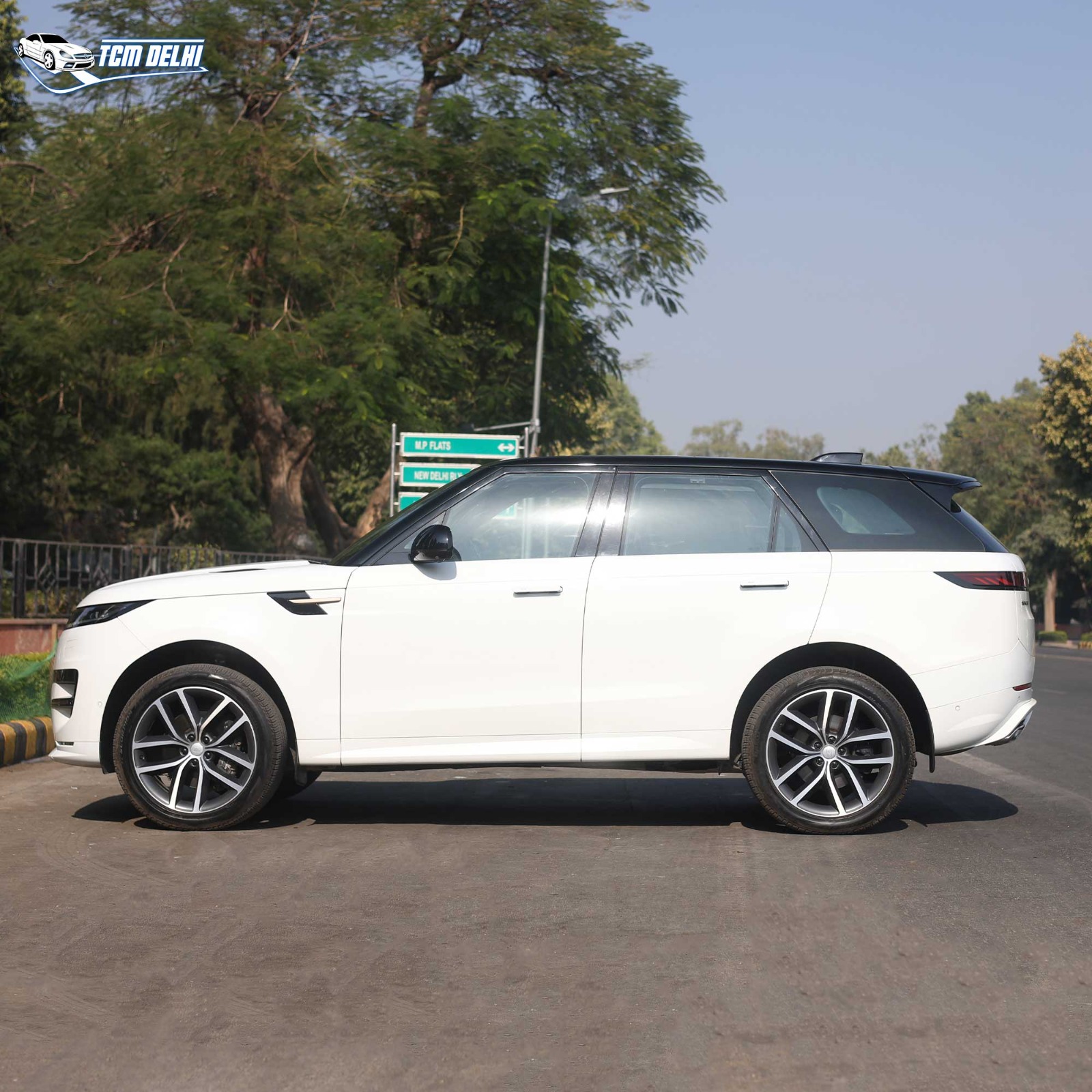 RANGE ROVER SPORTS SE 3.0 PETROL