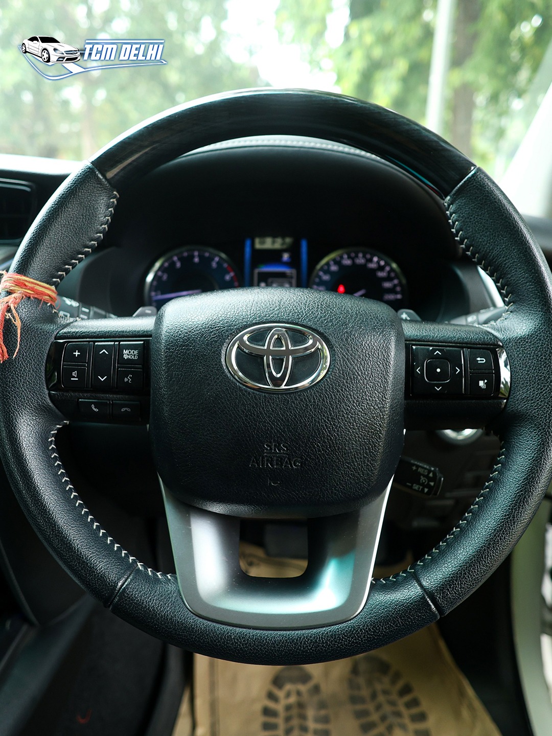 TOYOTA FORTUNER 4X2 AUTOMATIC