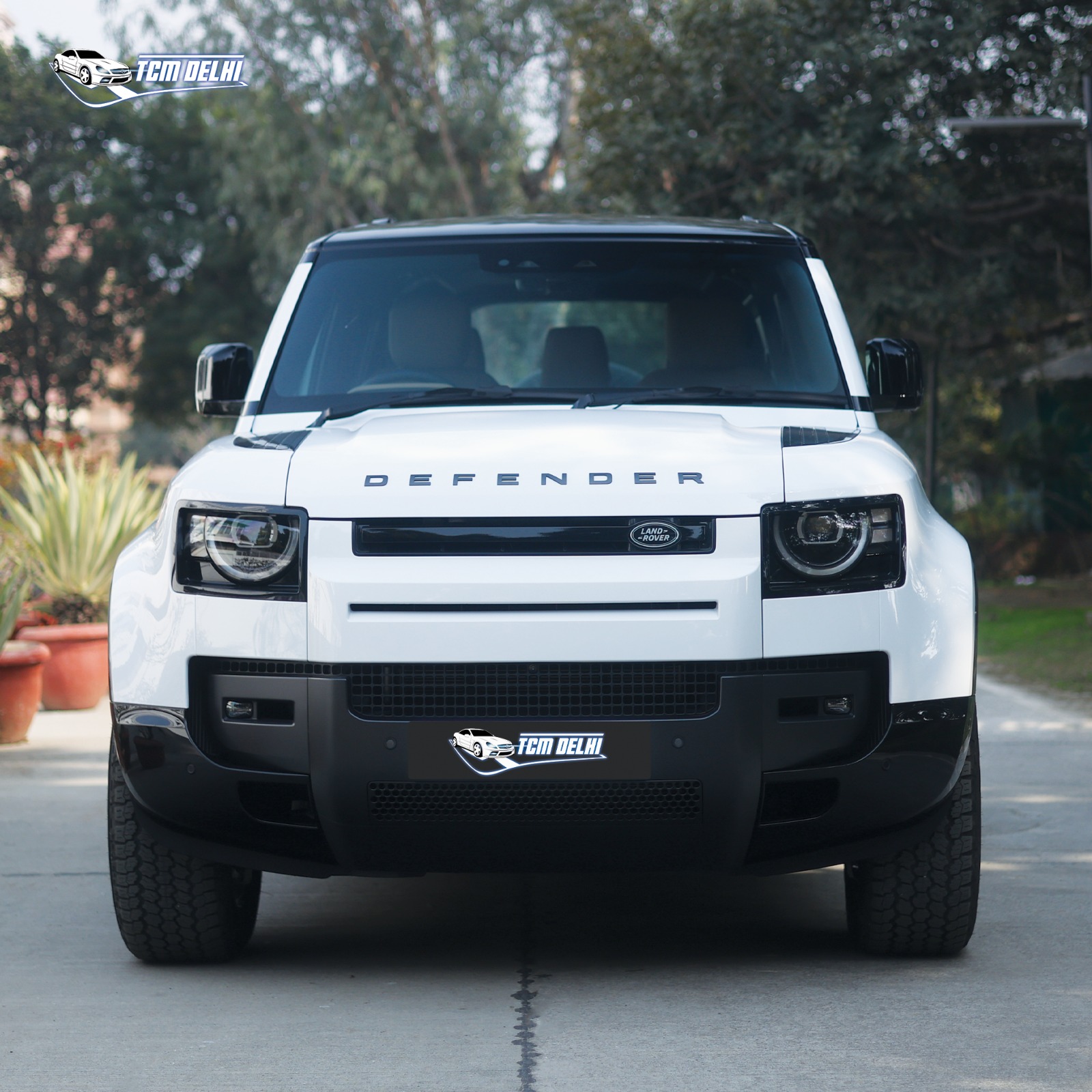 LAND ROVER DEFENDER PS300 XDYNAMIC HSE