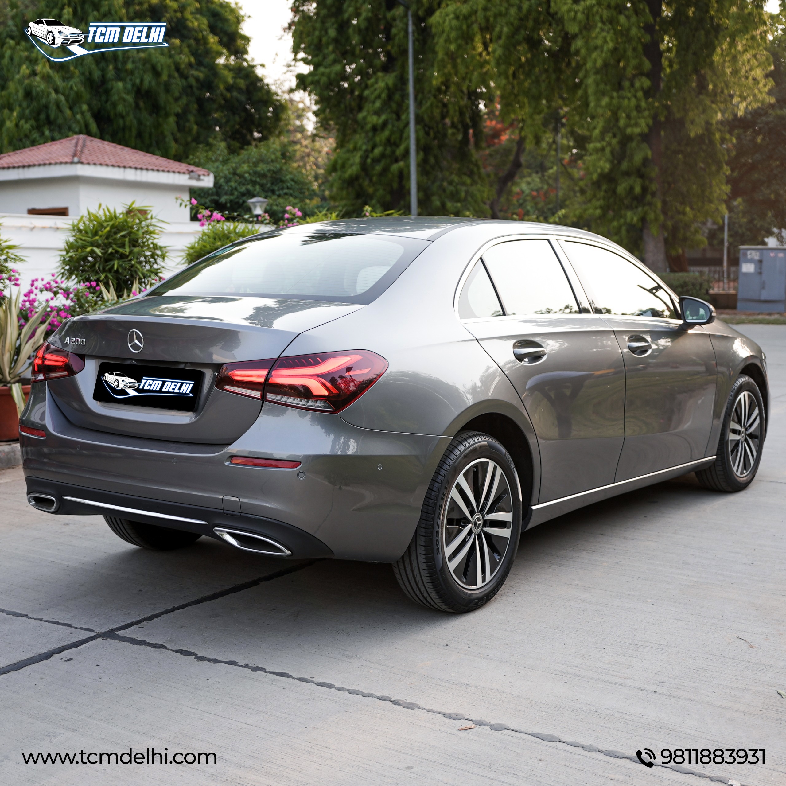 MERCEDES BENZ A200 LIMO