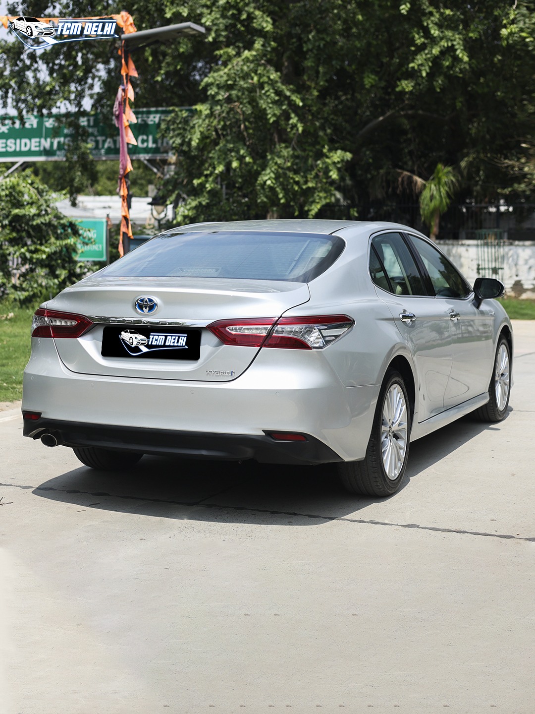 TOYOTA CAMRY HYBRID