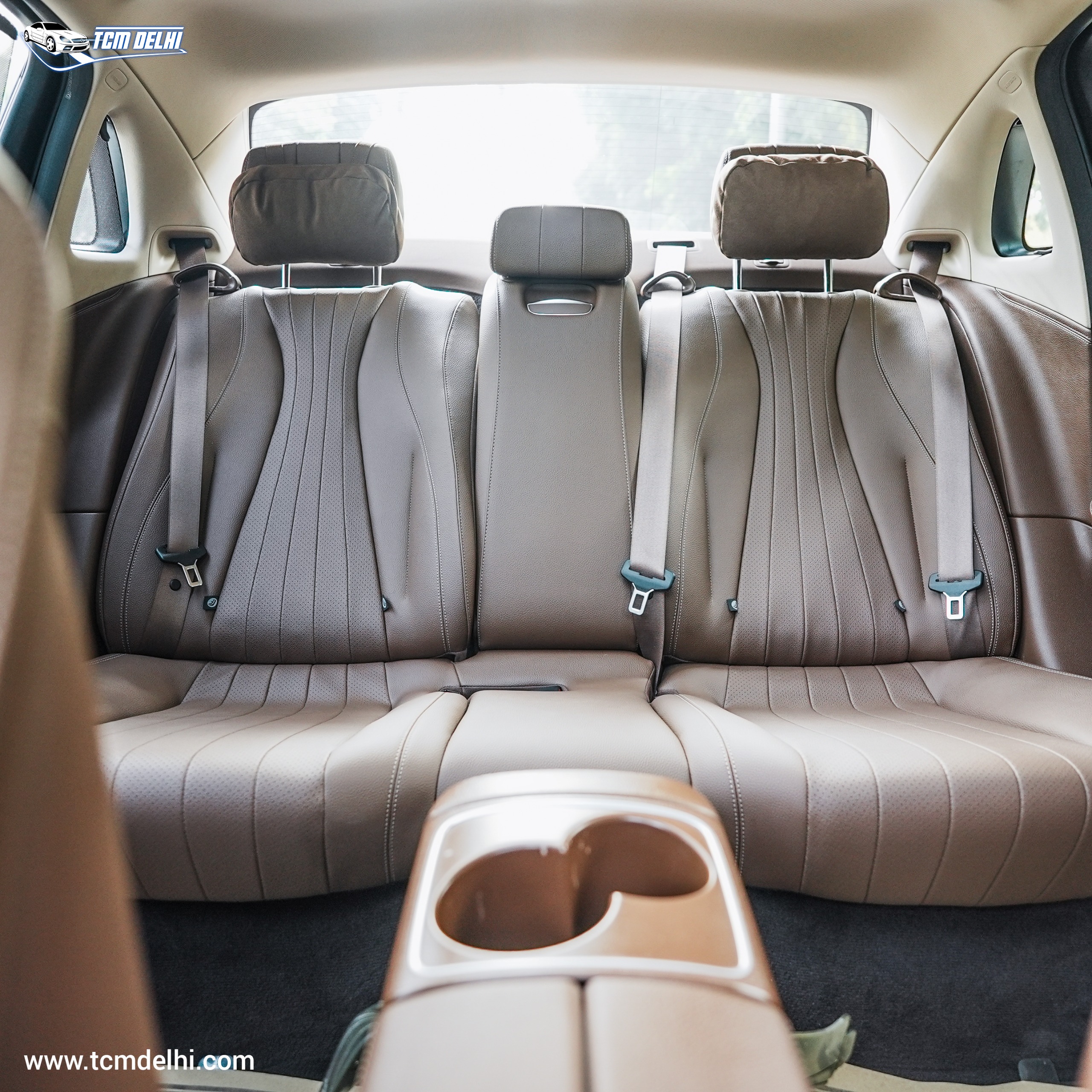 MERCEDES BENZ E200