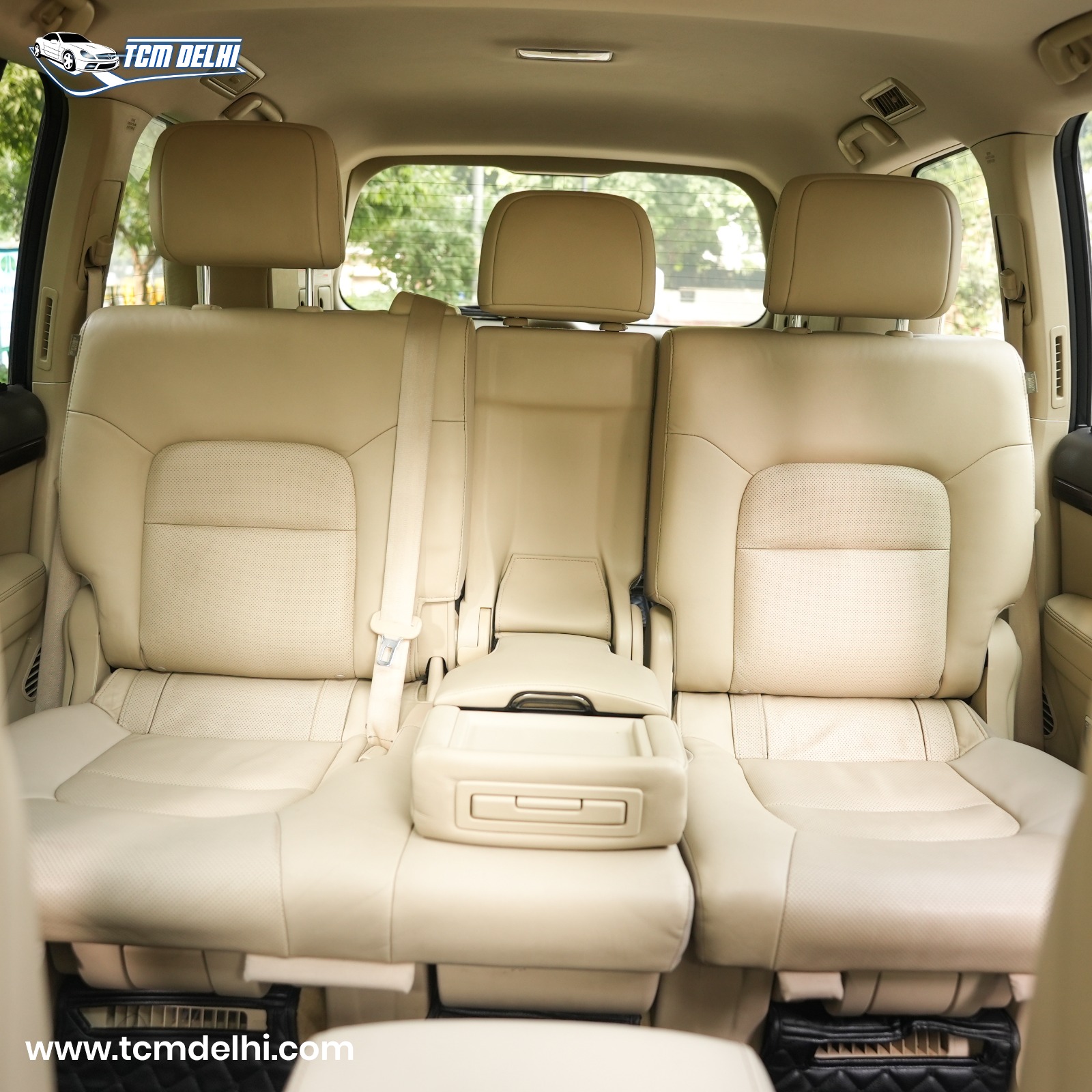 TOYOTA LAND CRUISER V8