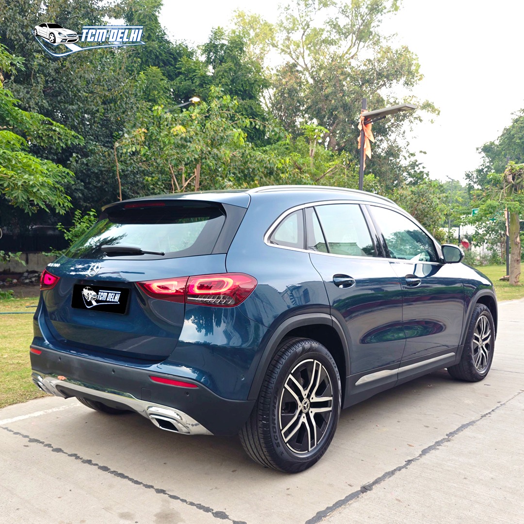 MERCEDES BENZ GLA200 PETROL