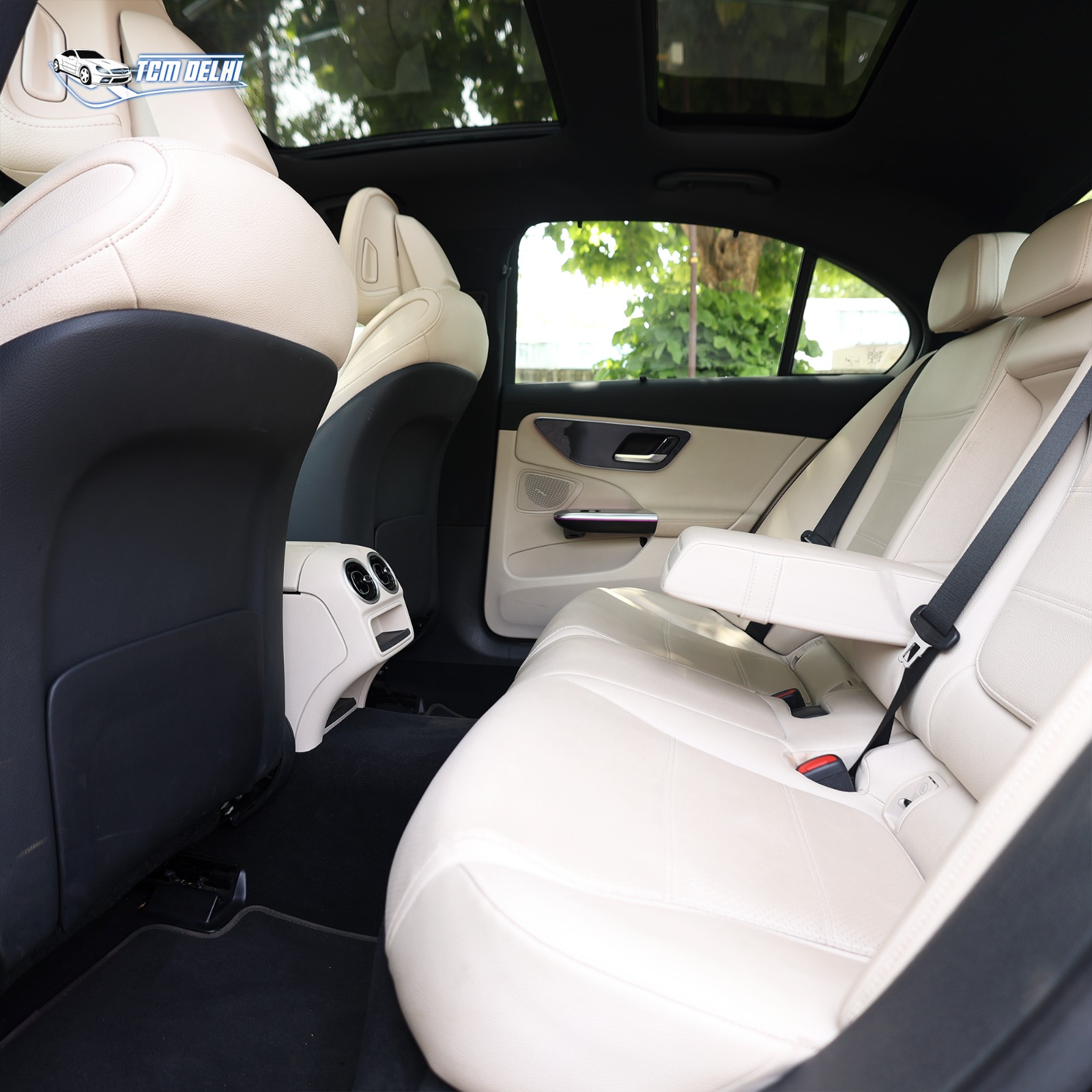 MERCEDES BENZ C200