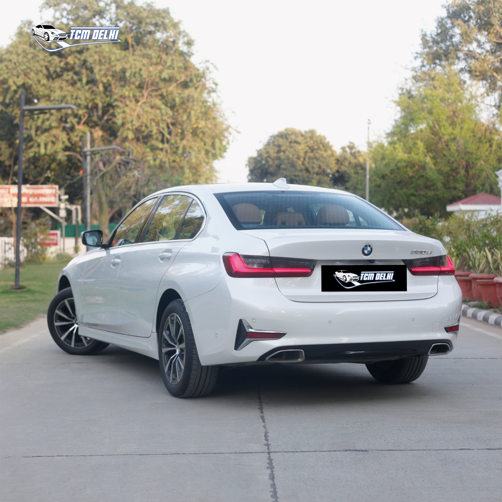 BMW 330li LUXURY LINE