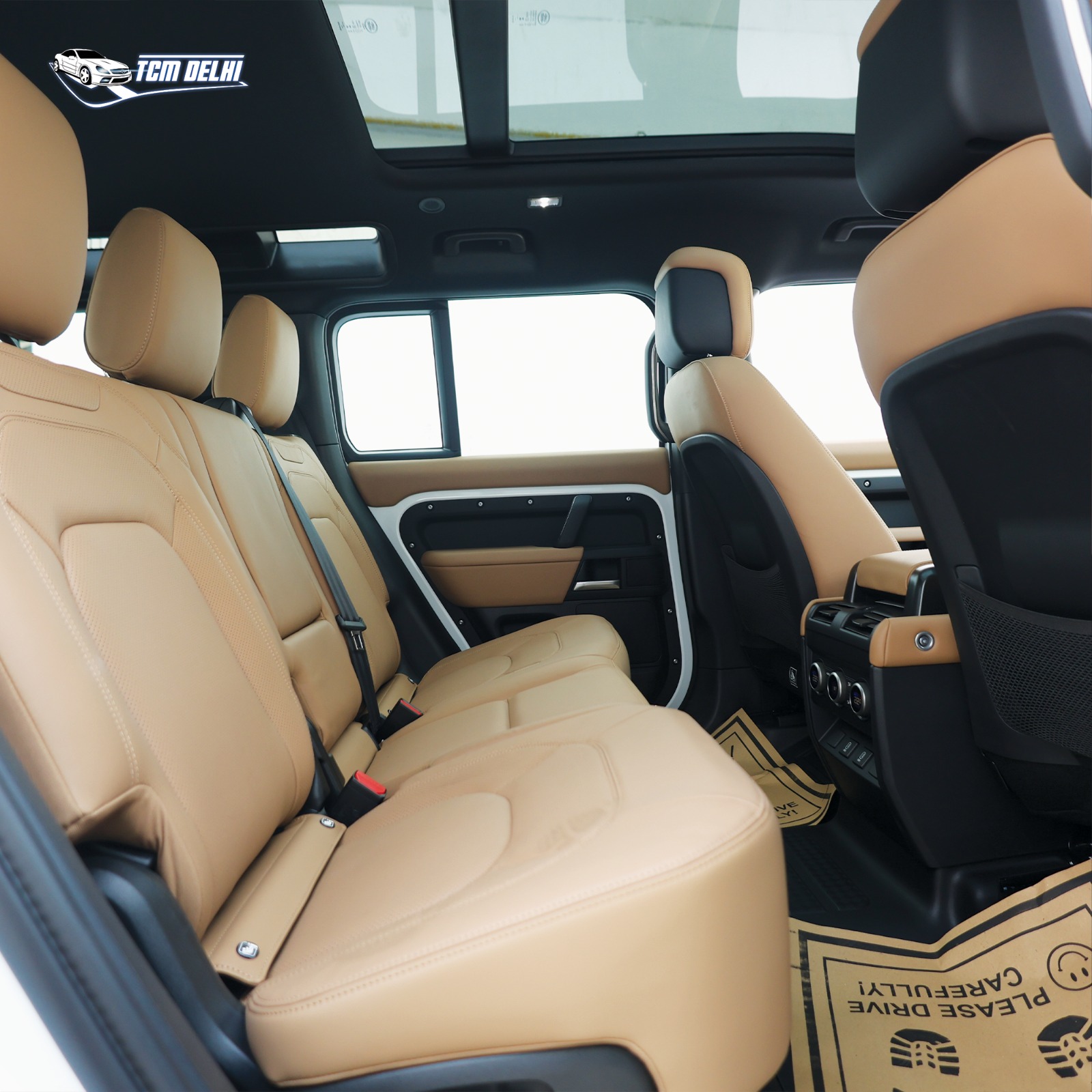 LAND ROVER DEFENDER PS300 XDYNAMIC HSE