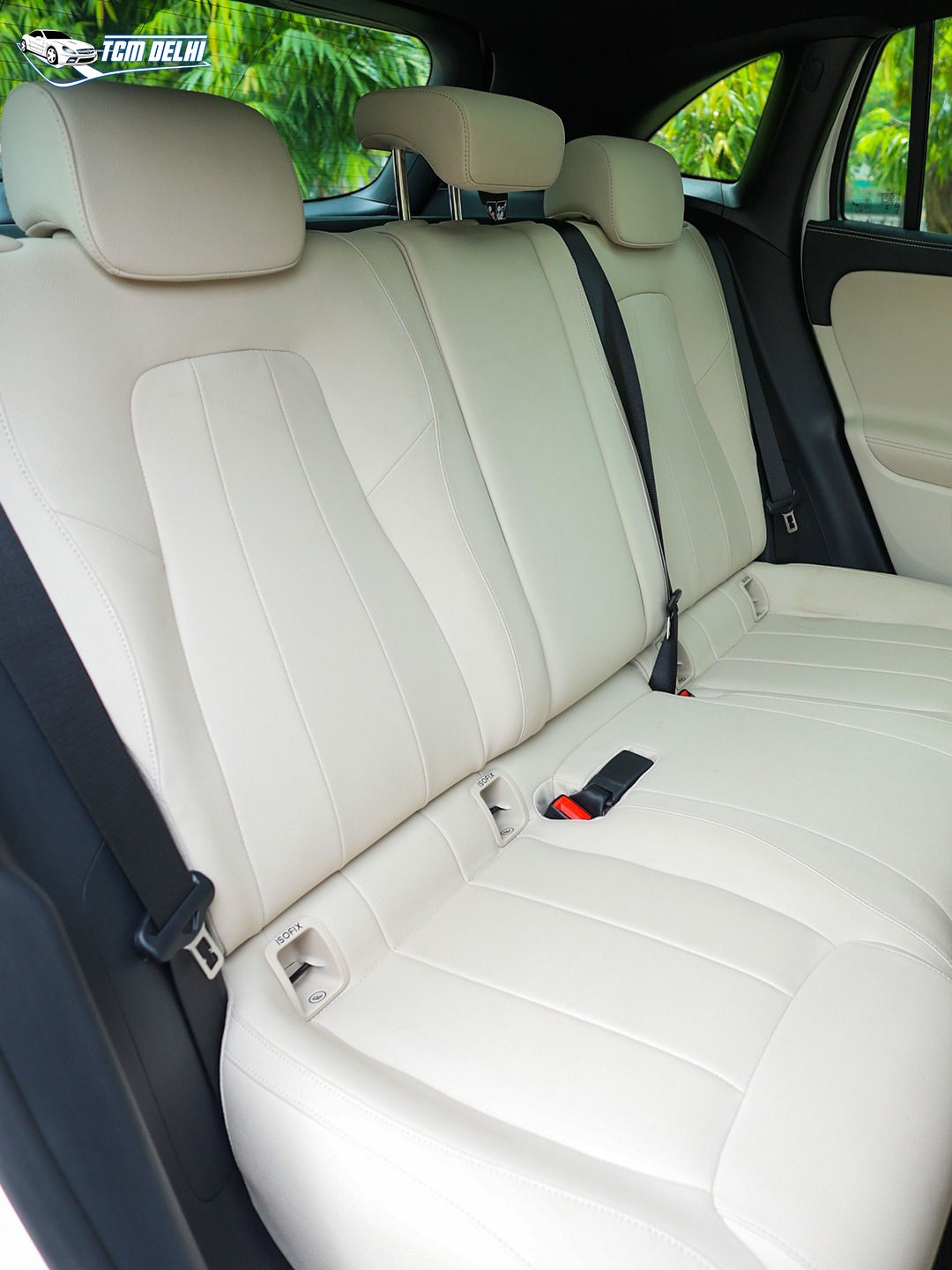 MERCEDES BENZ GLA200