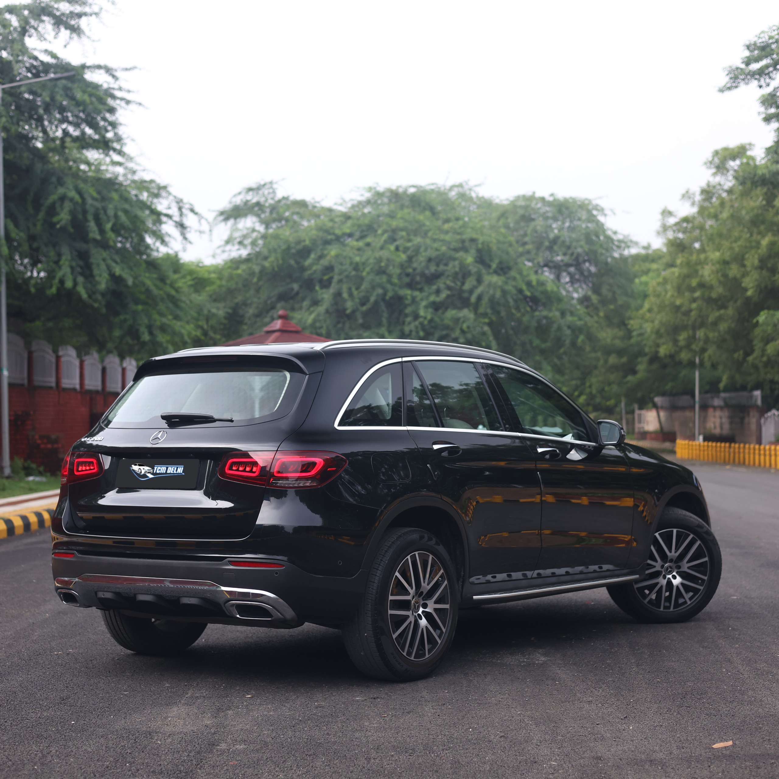 MERCEDES BENZ GLC200