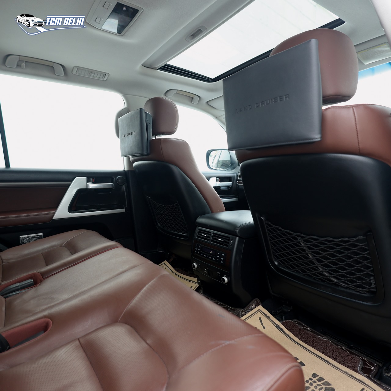 TOYOTA LAND CRUISER VX200