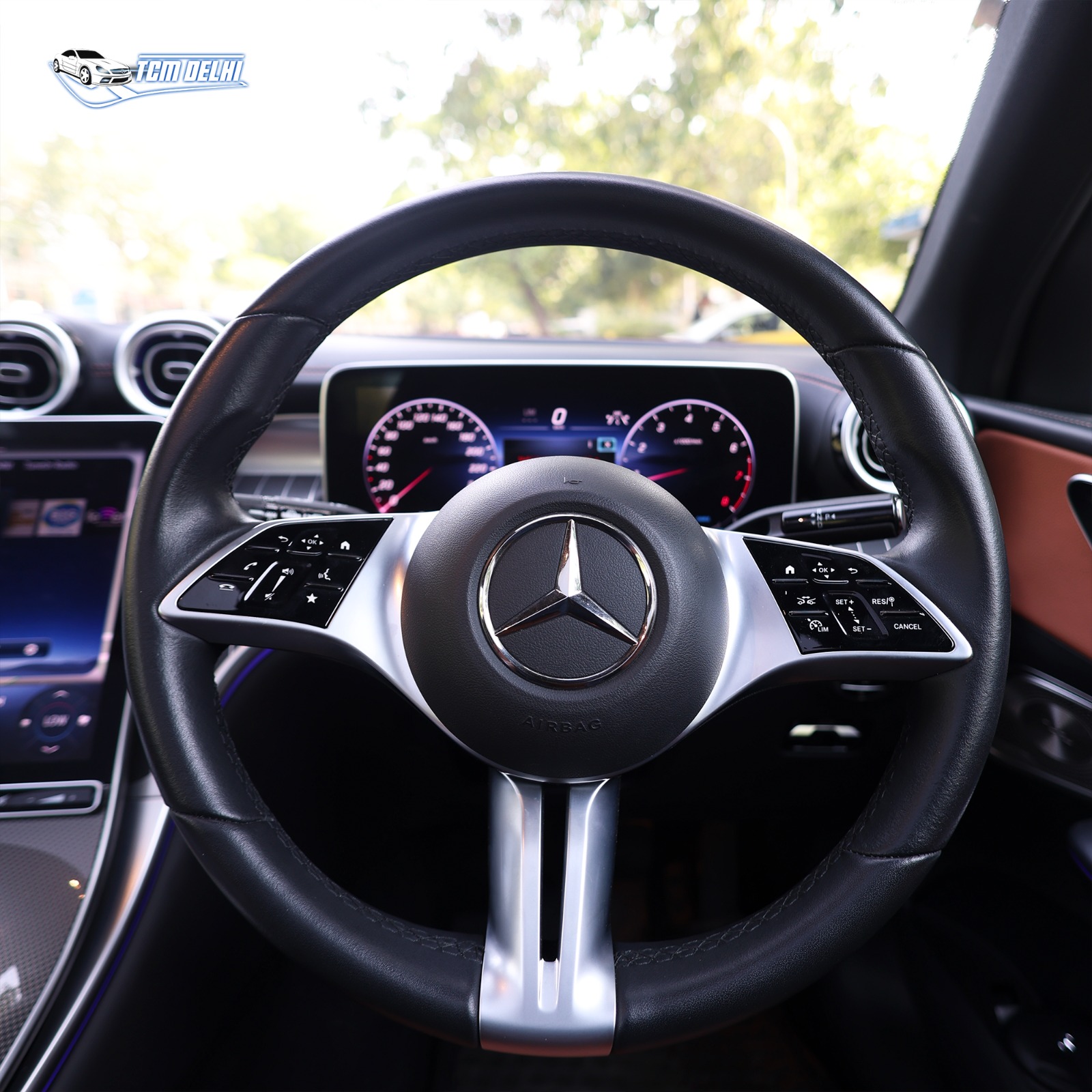 MERCEDES BENZ GLC300