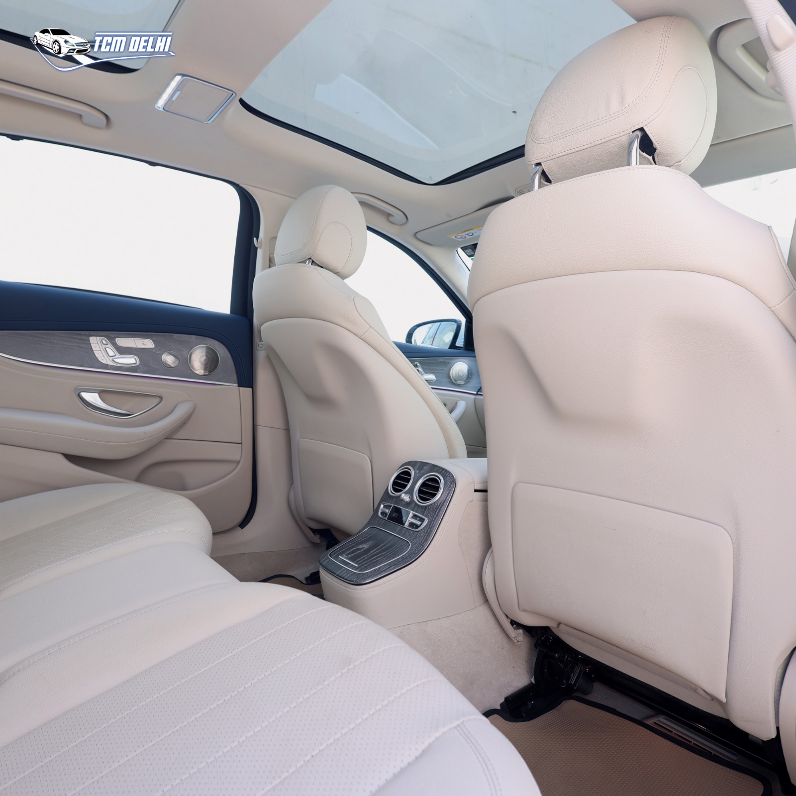 MERCEDES BENZ E200