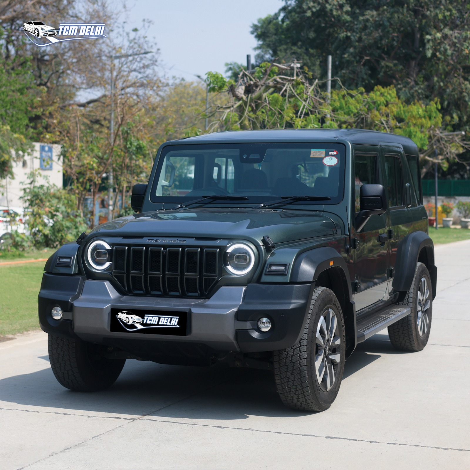 MAHINDRA THAR ROXX AXL AT