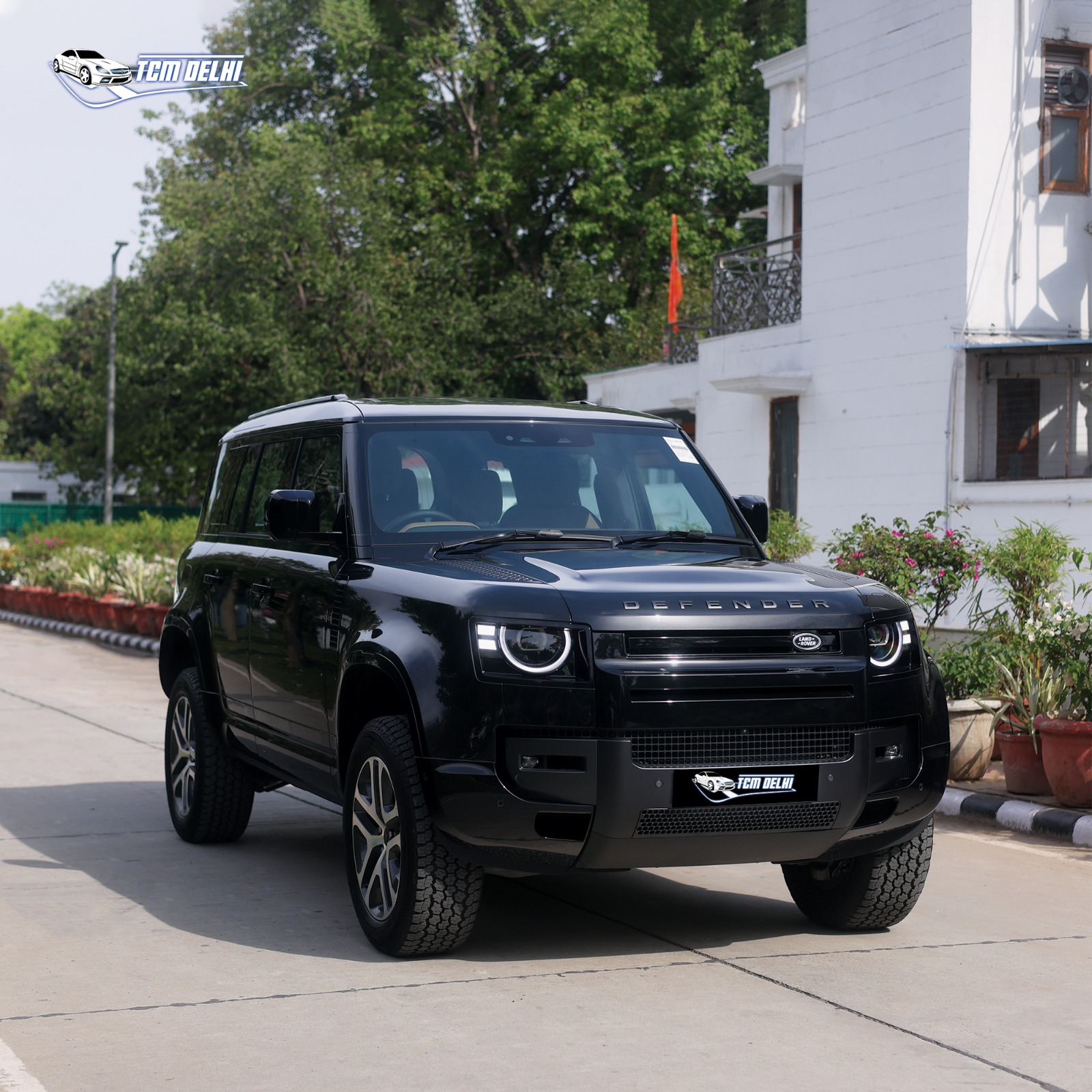 LAND ROVER DEFENDER 2.0 HSE 7 SEATER