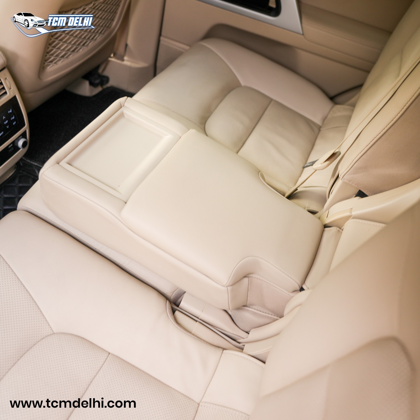 TOYOTA LAND CRUISER V8