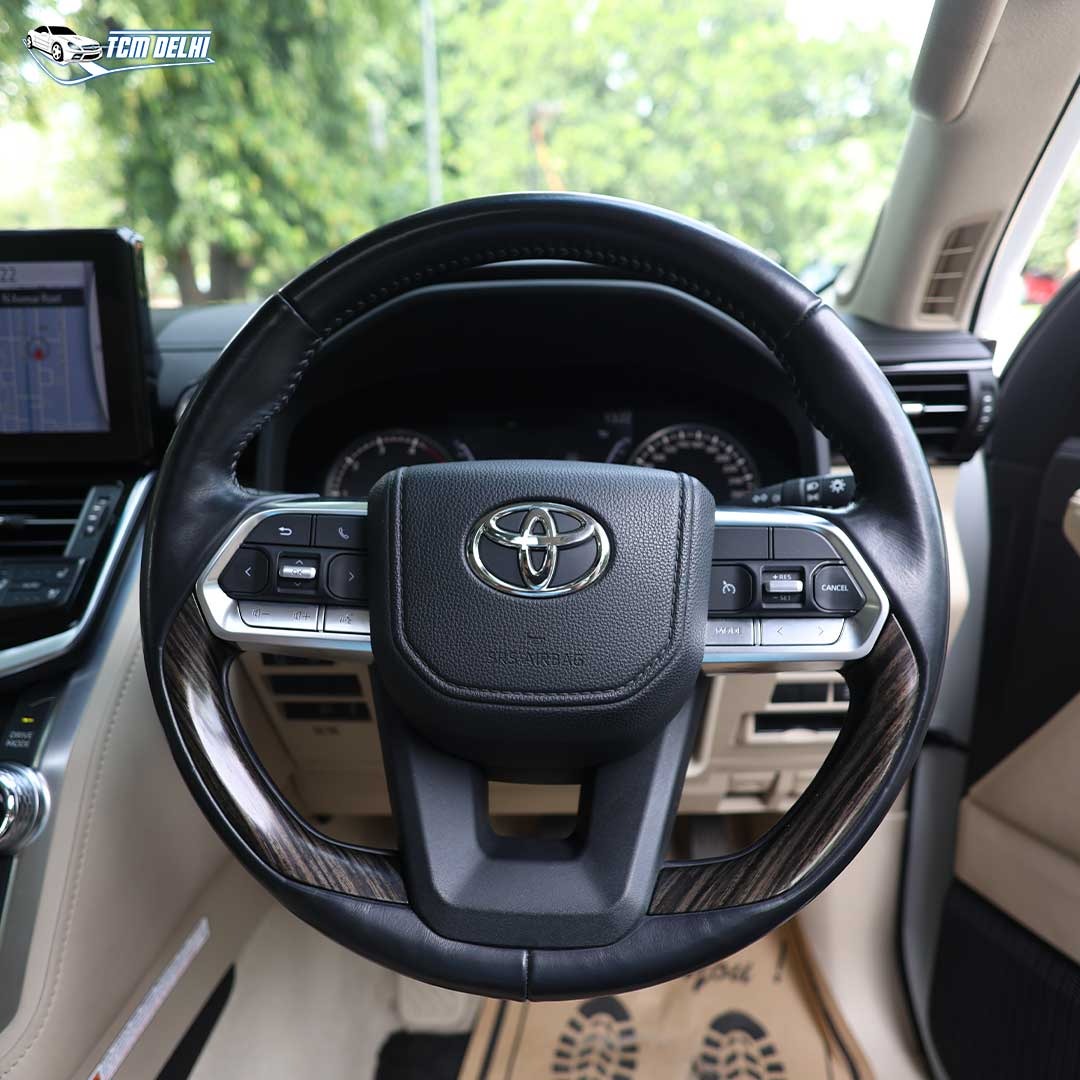 TOYOTA LAND CRUISER ZX300