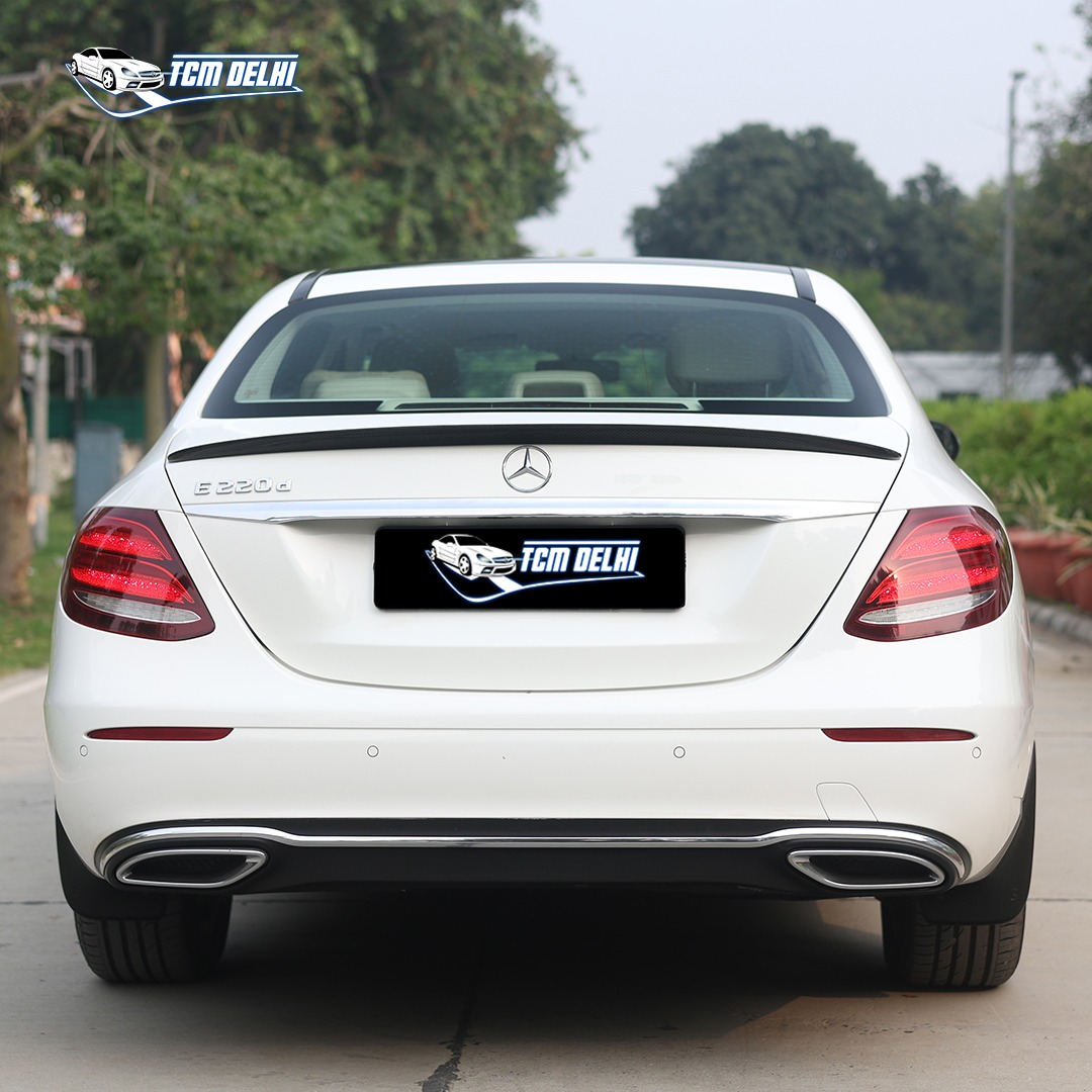 MERCEDES BENZ E220d EXCLUSIVE