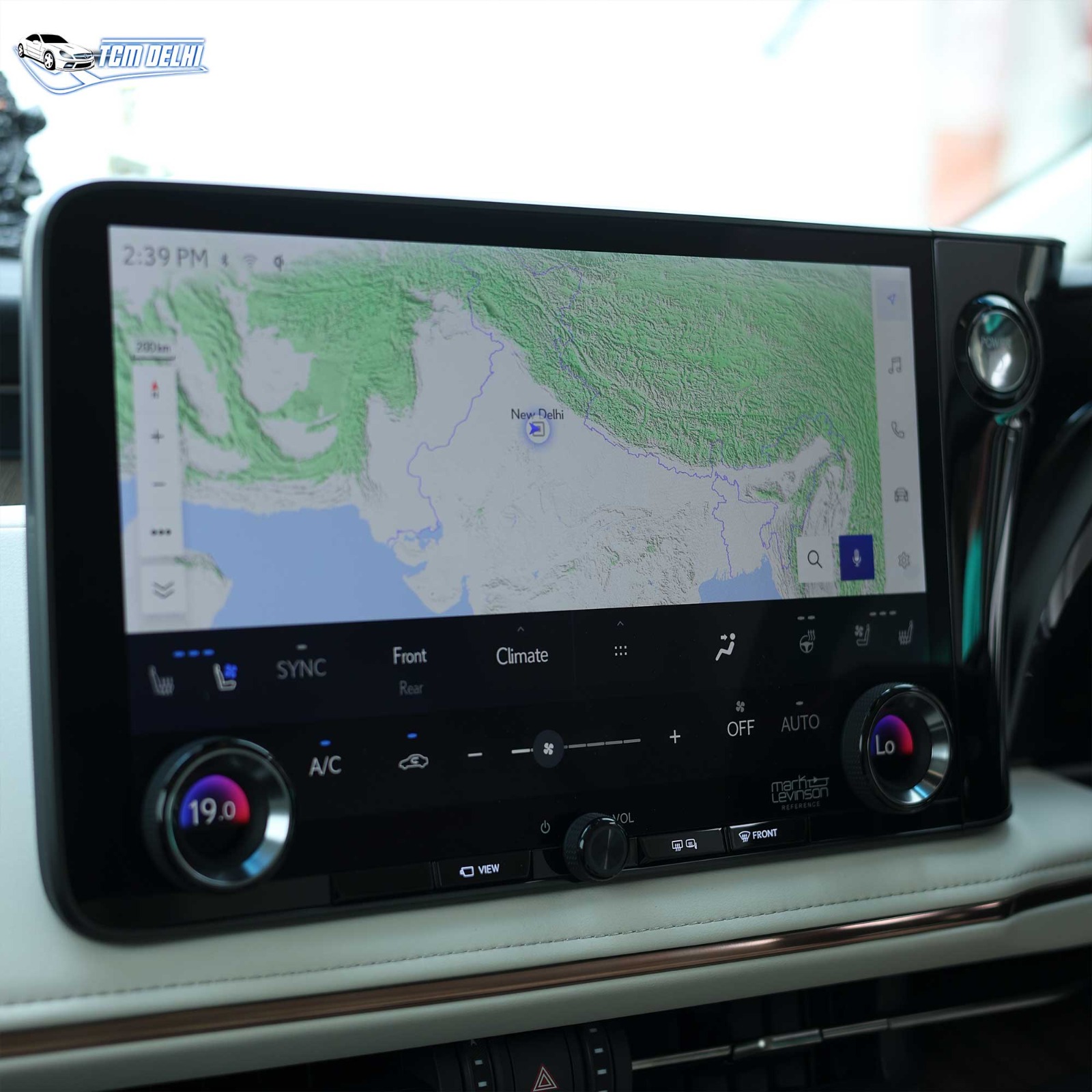 LEXUS LM 350h 4S LUXURY HYBRID