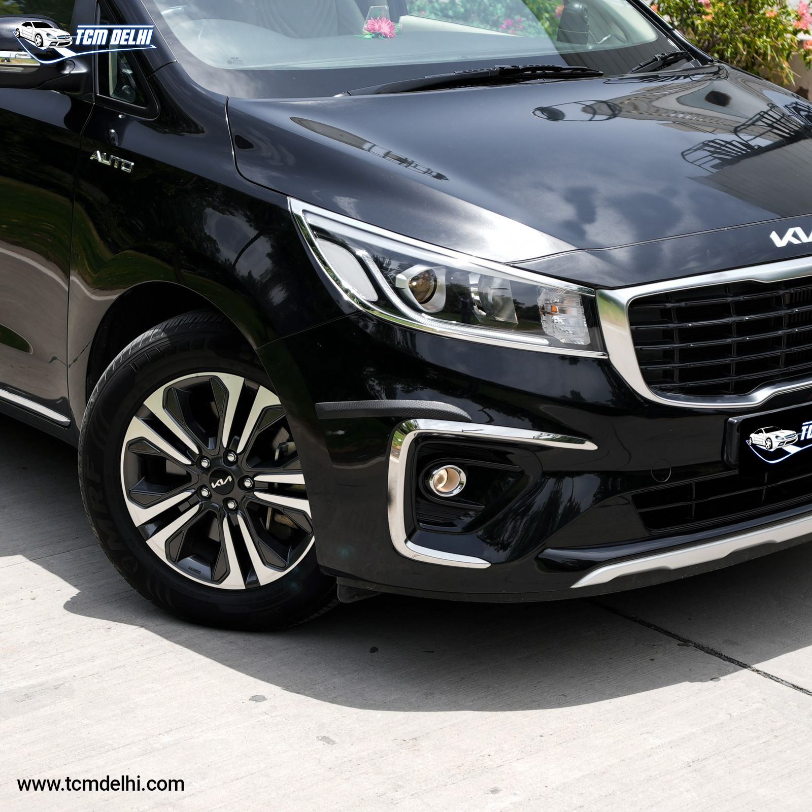 KIA CARNIVAL LIMOSINE+