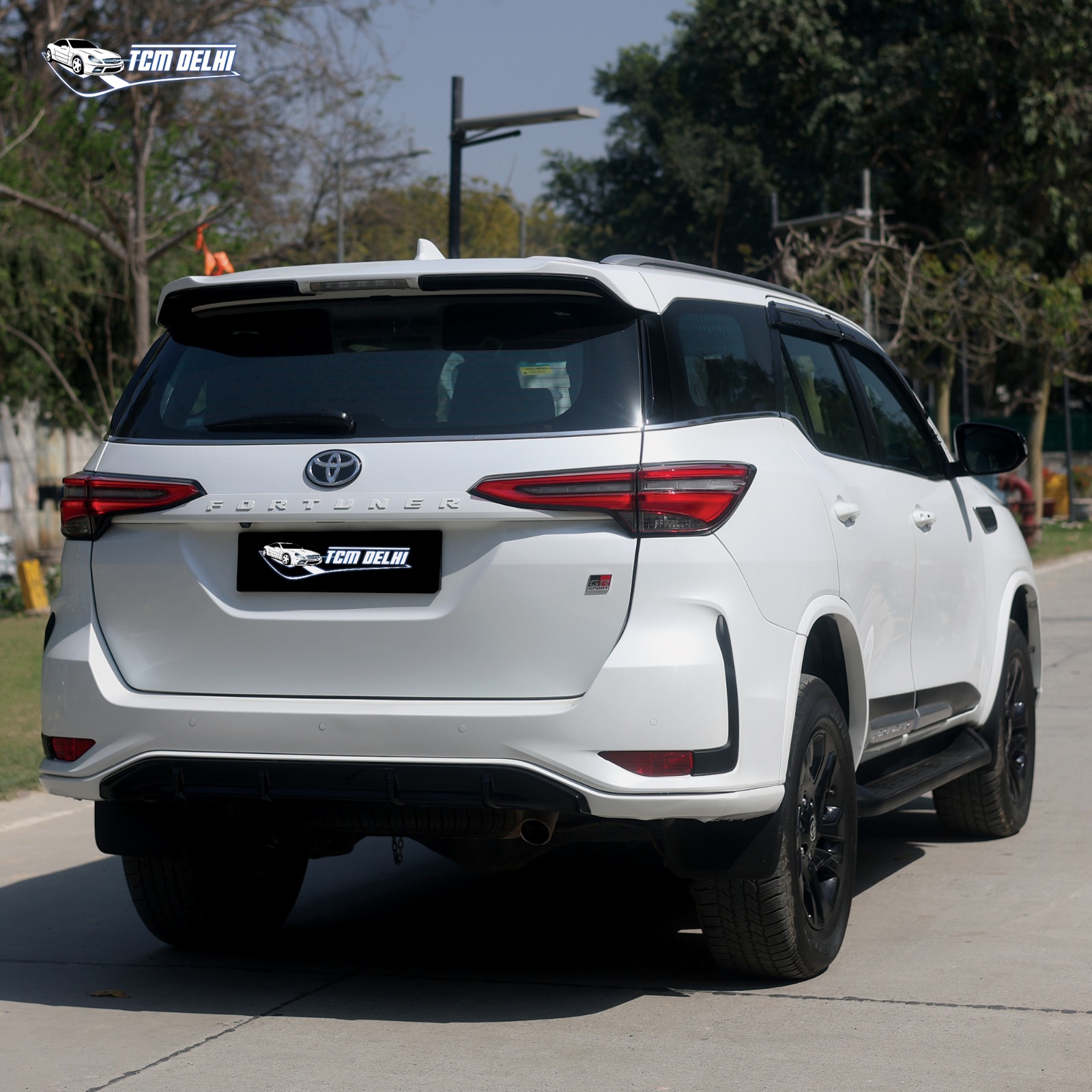 TOYOTA FORTUNER GR SPORT