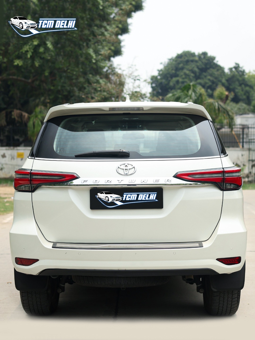 TOYOTA FORTUNER 4X2 AUTOMATIC