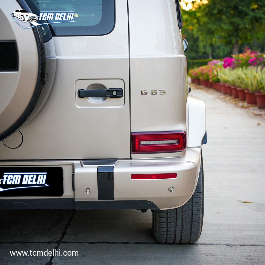 MERCEDES BENZ G63 AMG