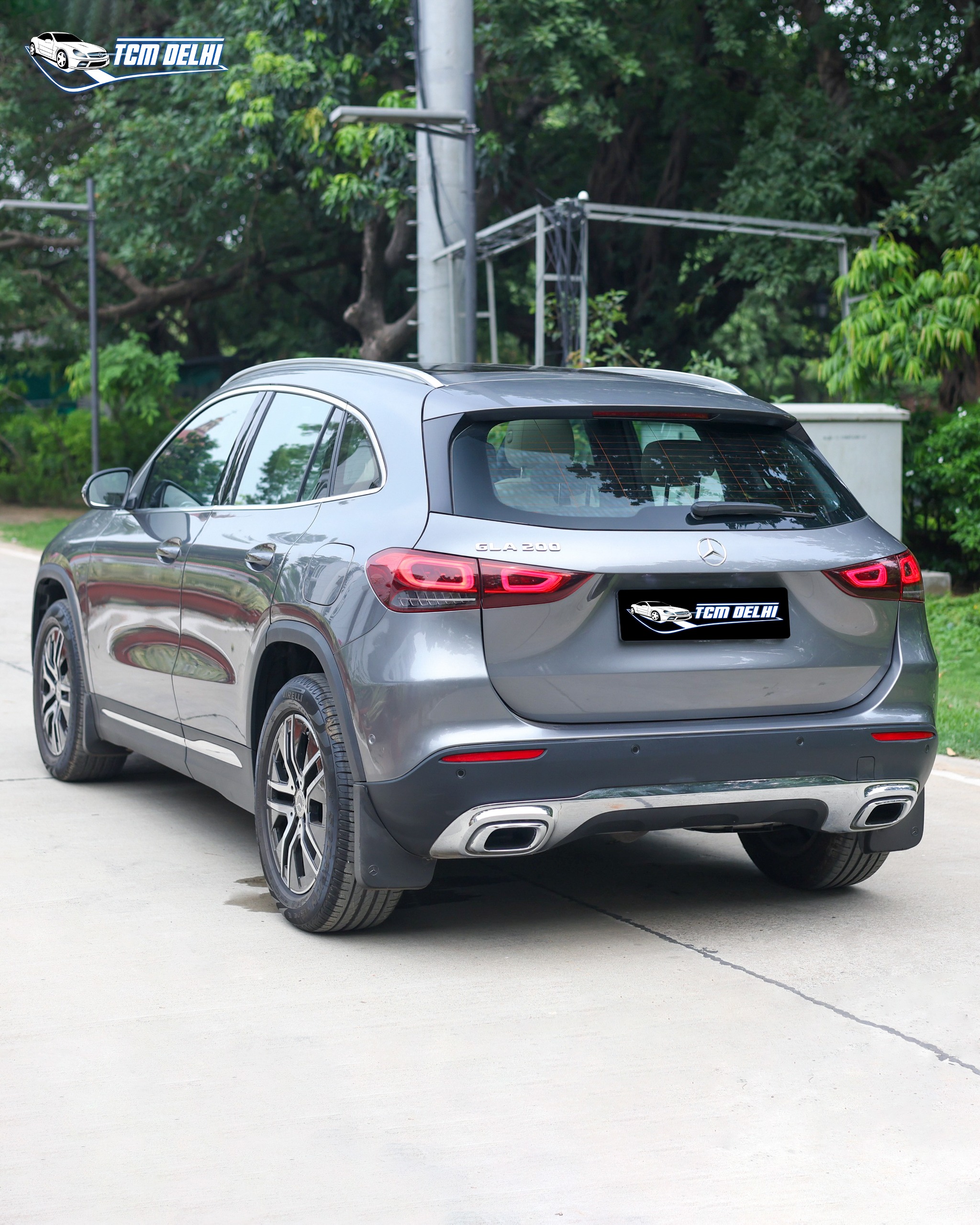 MERCEDES BENZ GLA200