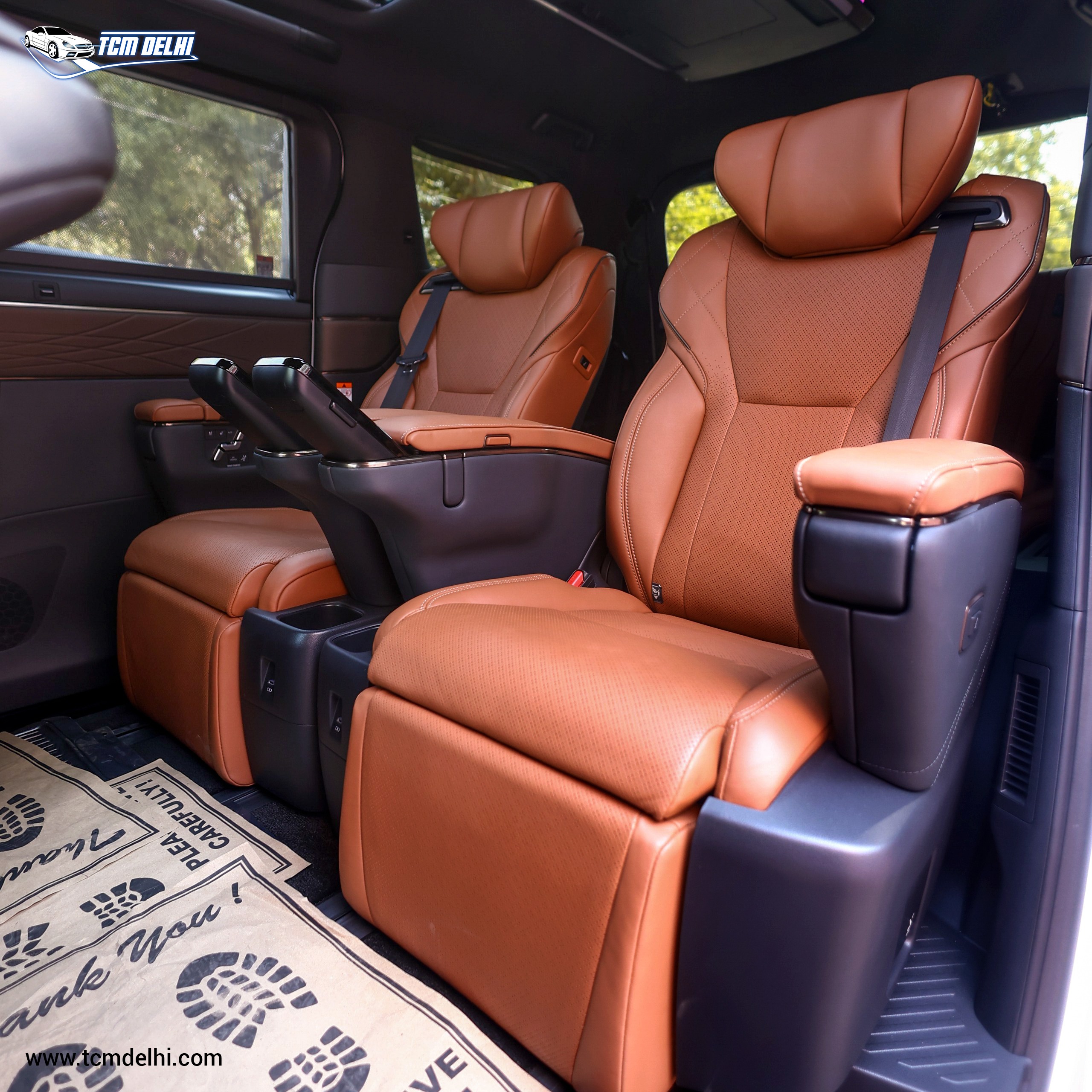 TOYOTA VELLFIRE EXECUTIVE LOUNGE