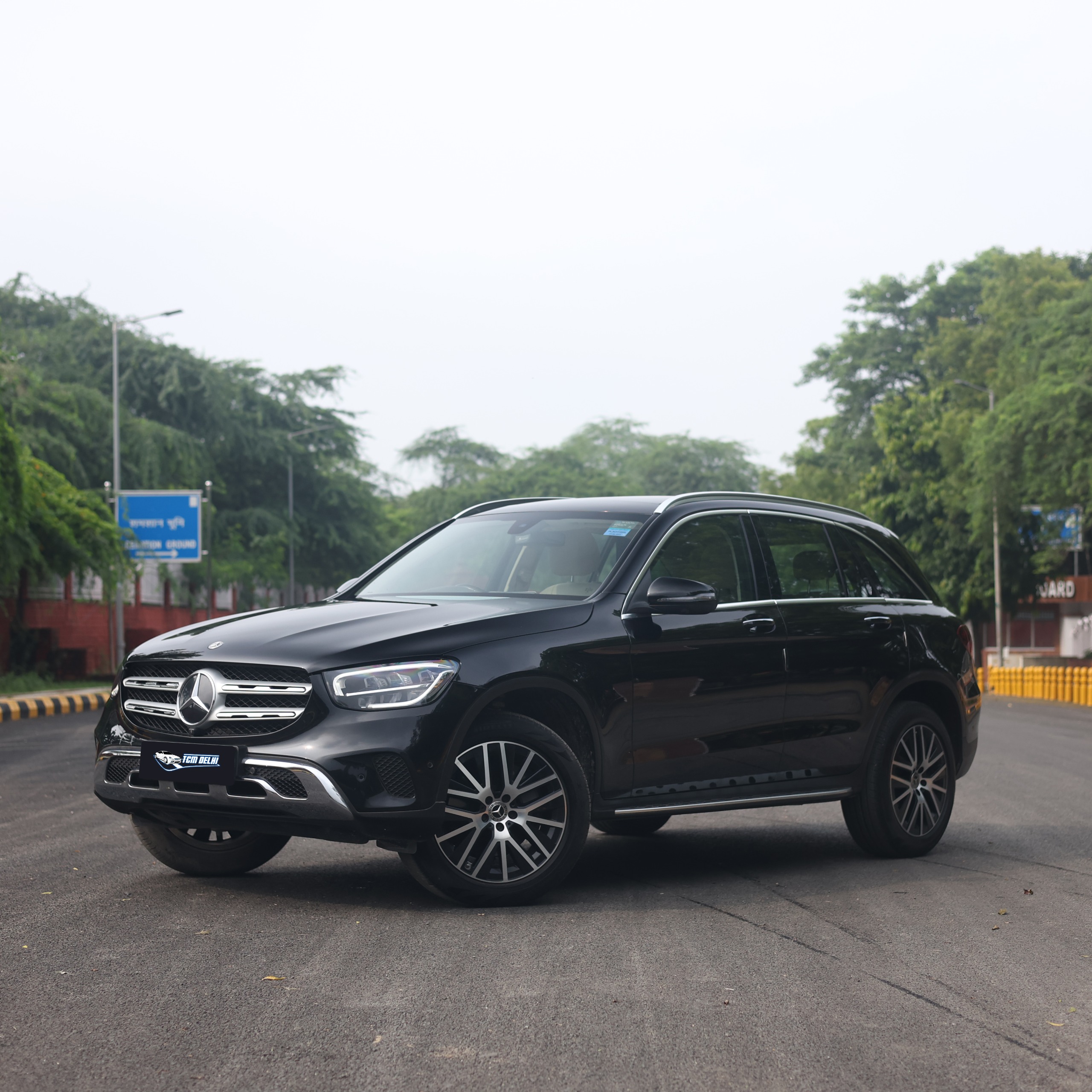 MERCEDES BENZ GLC200