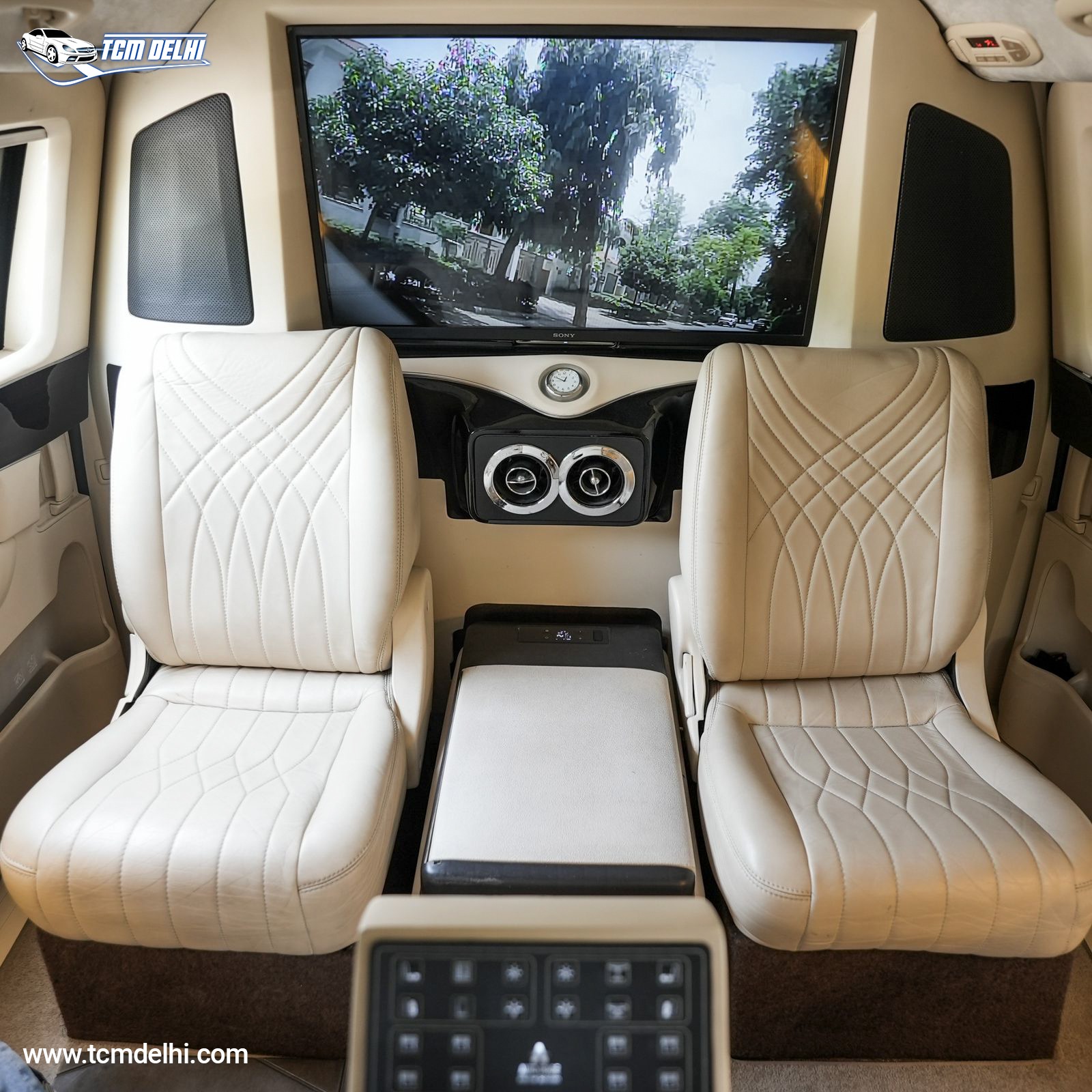 KIA CARNIVAL LIMOSINE+